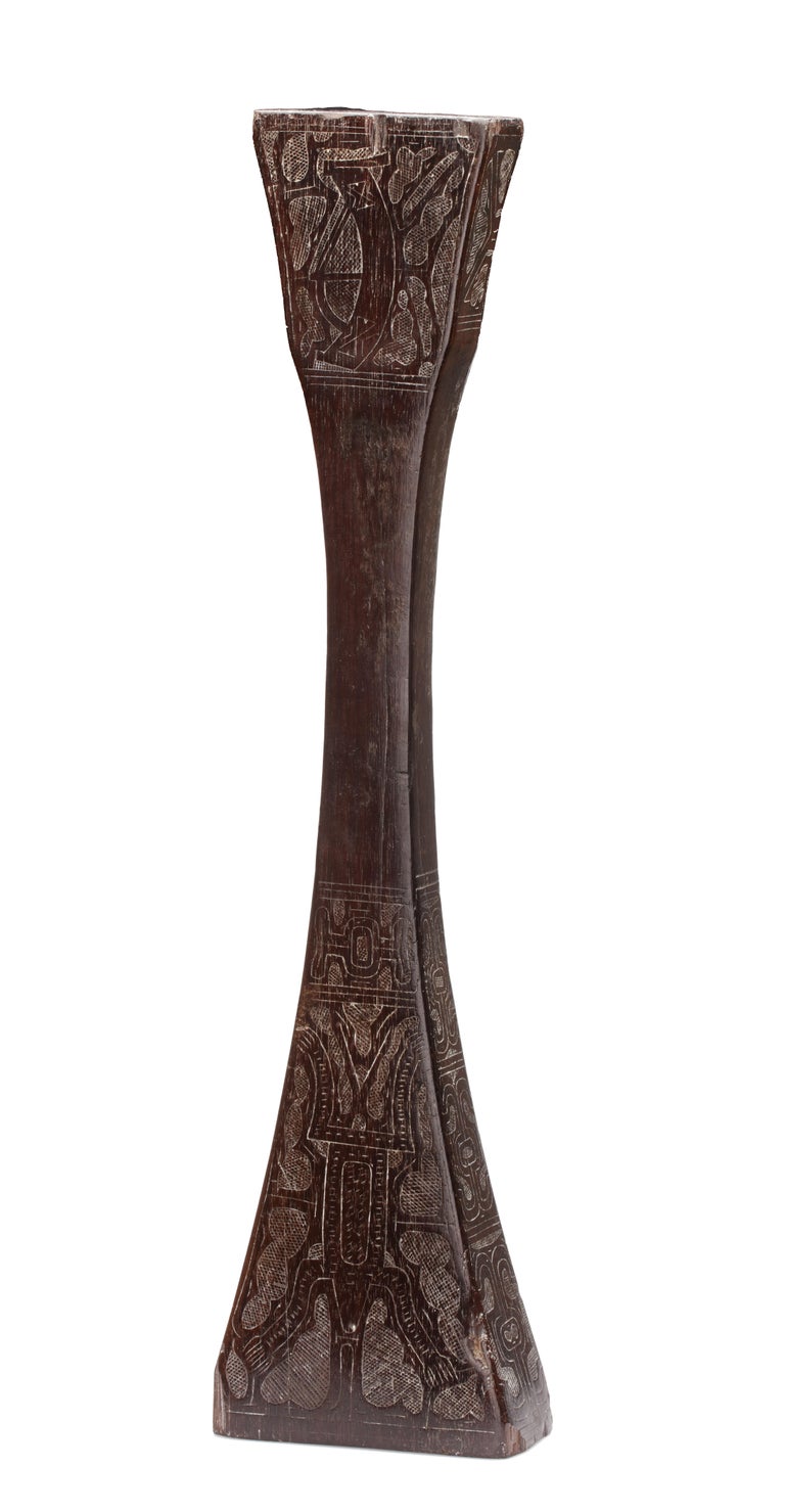 Large Brazilian or Guyana Amazon Indigenous Macana War Club, 18th or  Earlier For Sale at 1stDibs