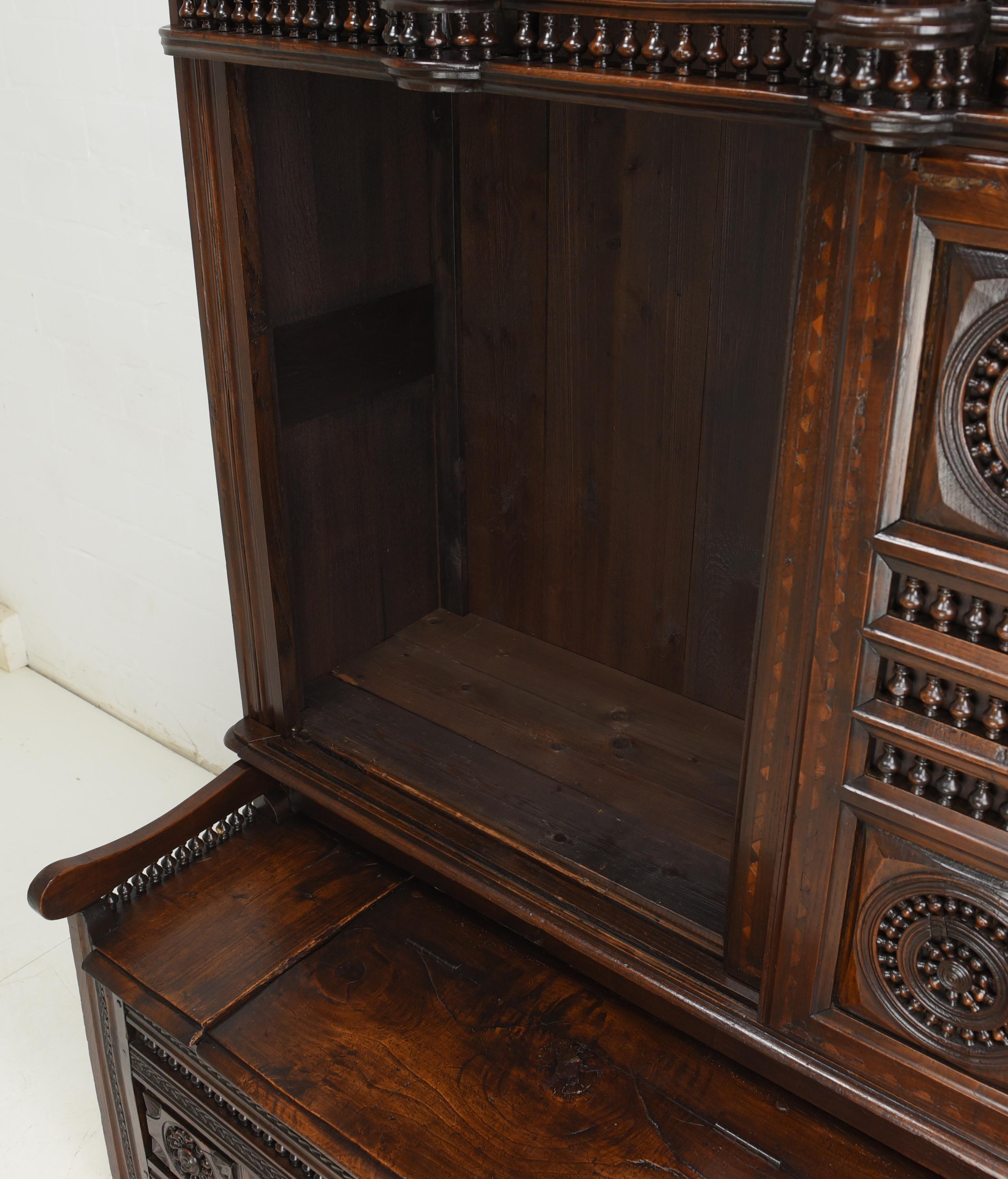 Patinated Large Breton Cabinet with Bench in Chestnut and Oak, 1880 For Sale