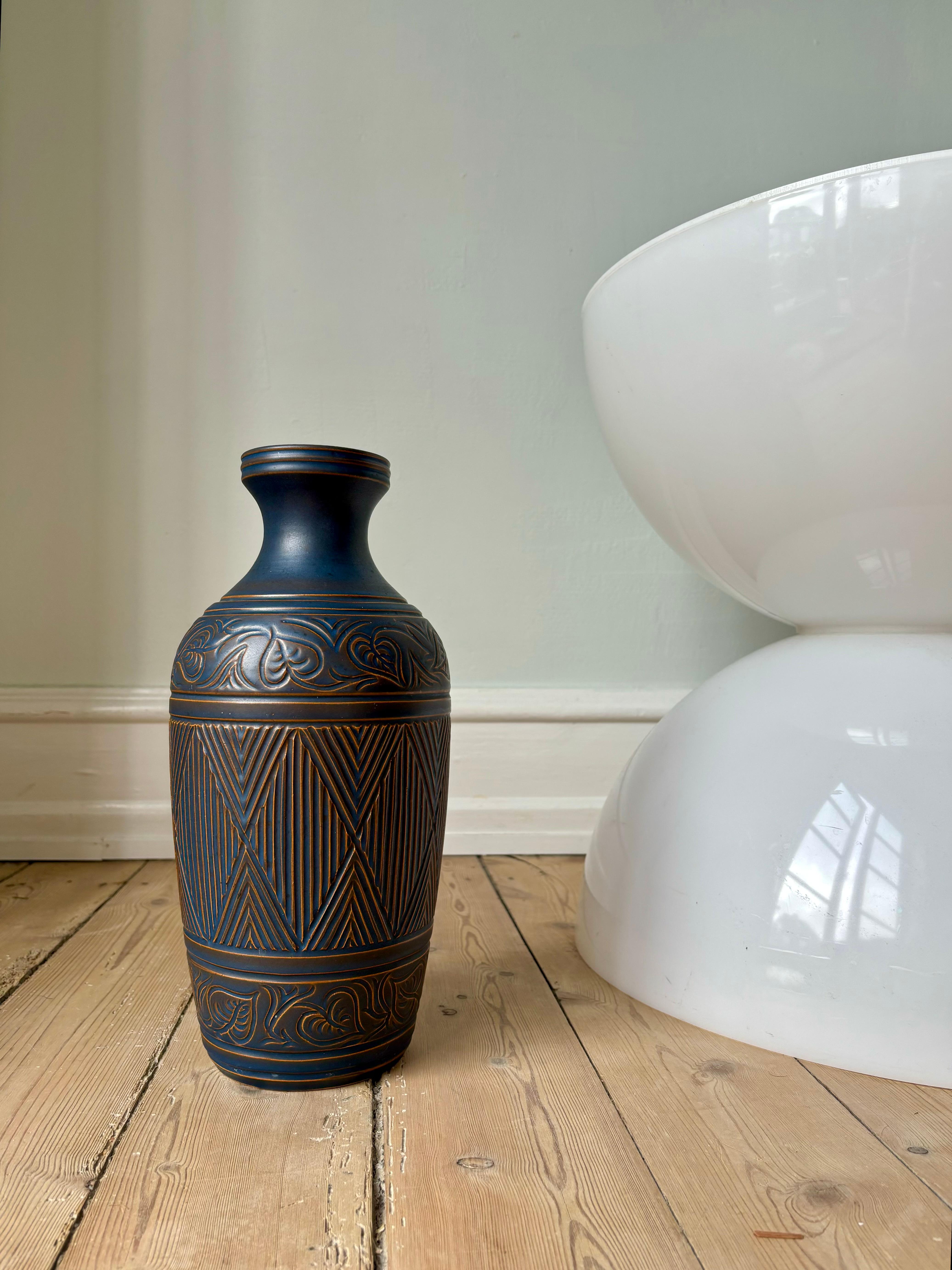 Large Bromølle Art Deco Decor Ceramic Vase, 1960s For Sale 4