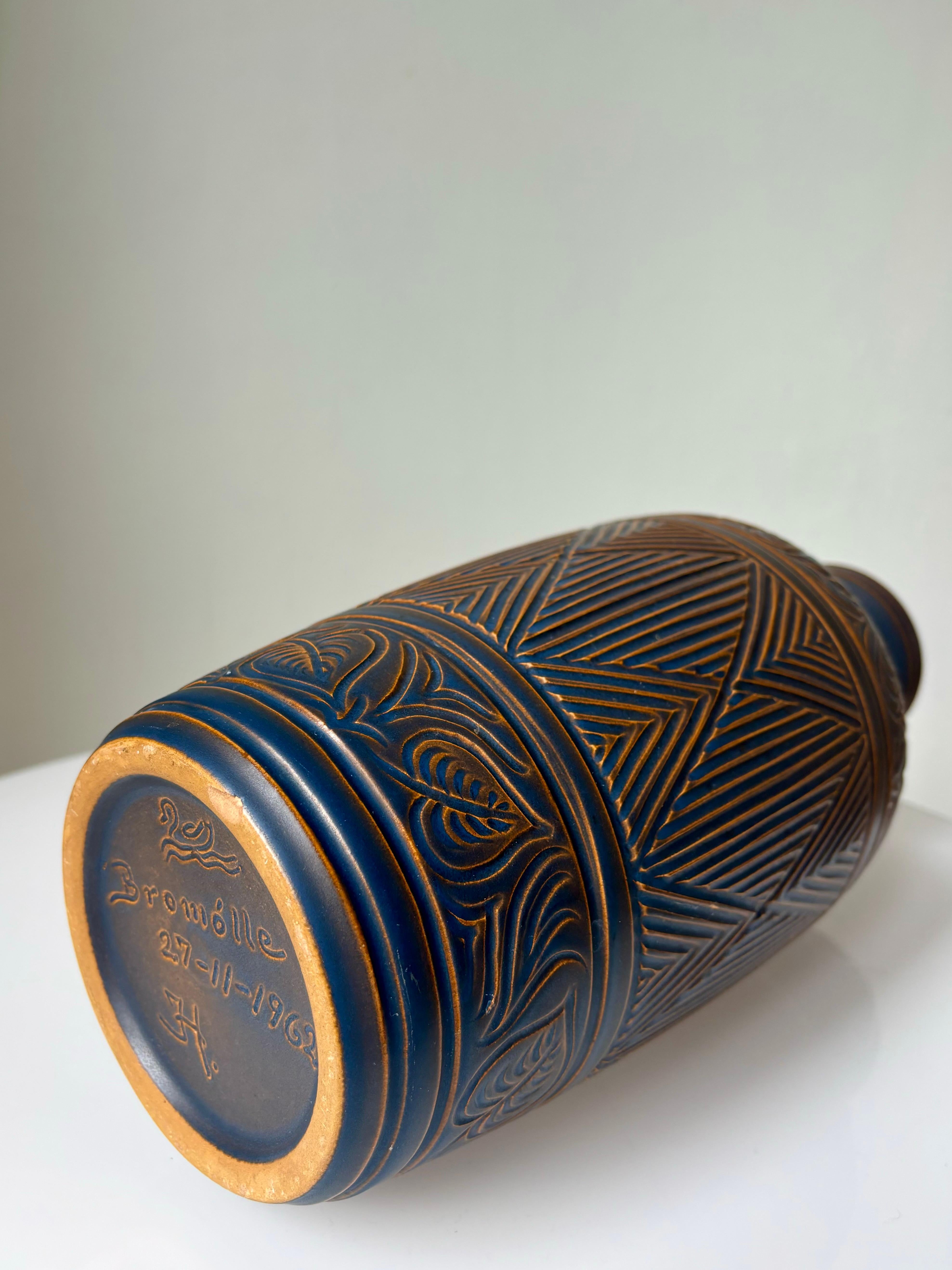 Large Bromølle Art Deco Decor Ceramic Vase, 1960s For Sale 2