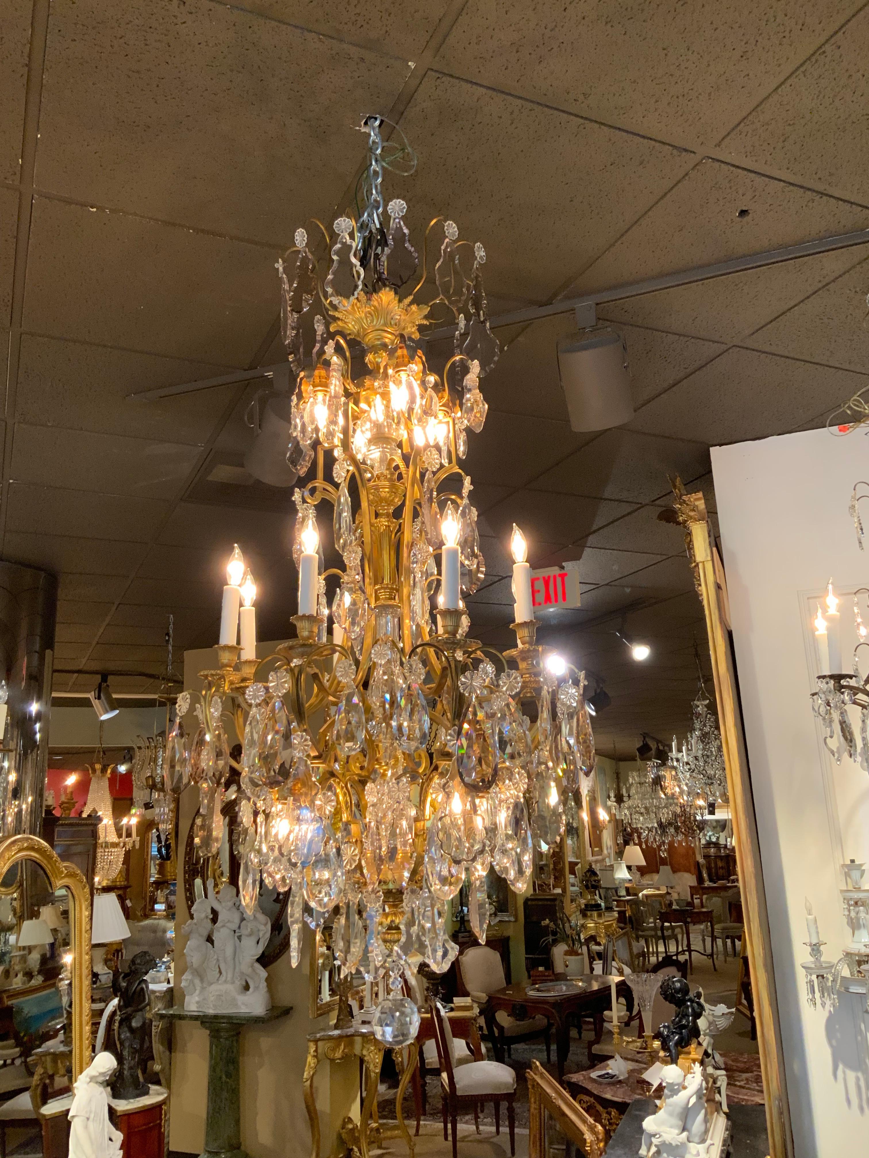 Large bronze and crystal chandelier with sixteen lights For Sale 2