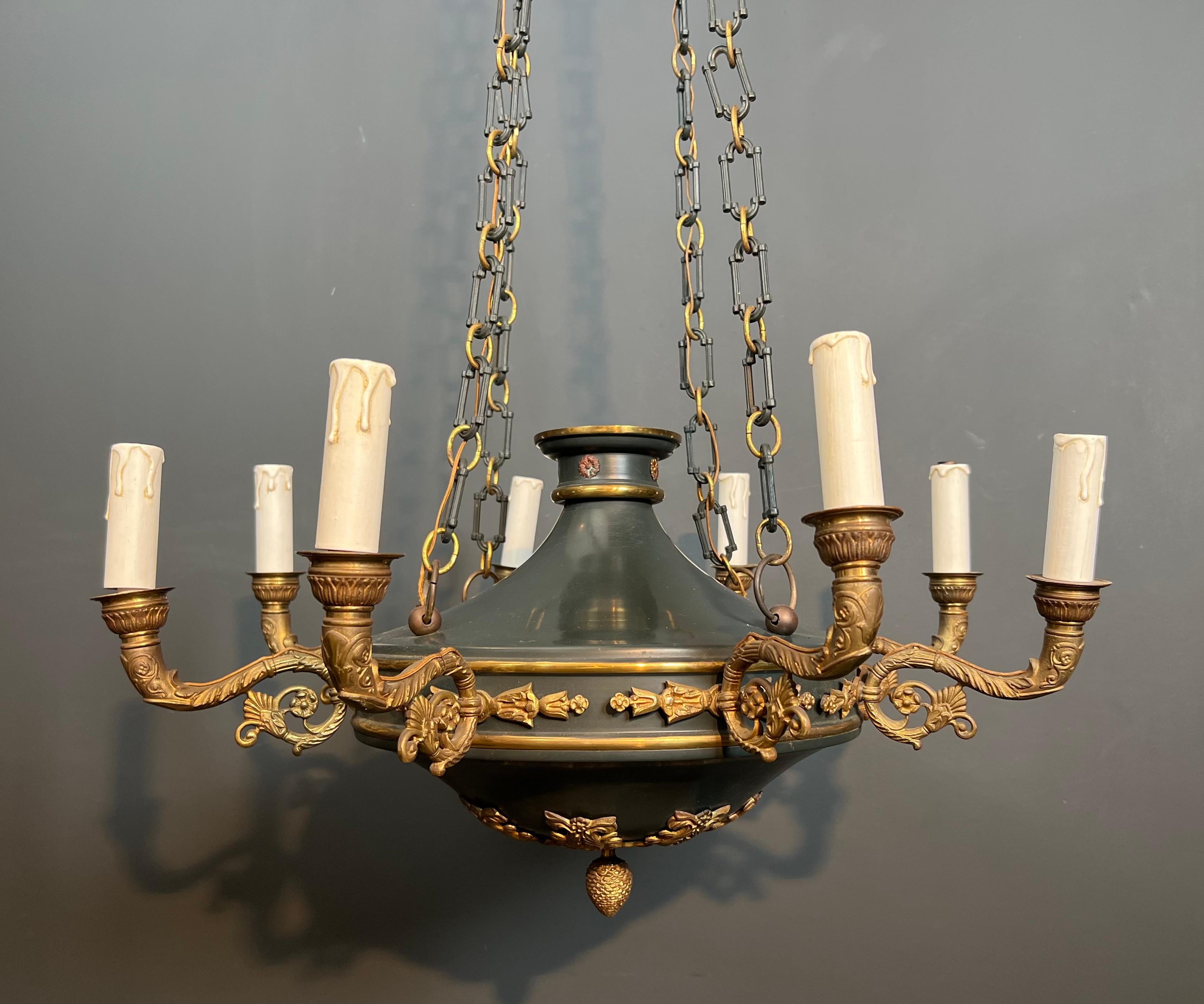 Bronze Grand lustre de style Empire en bronze et tôle verte en vente