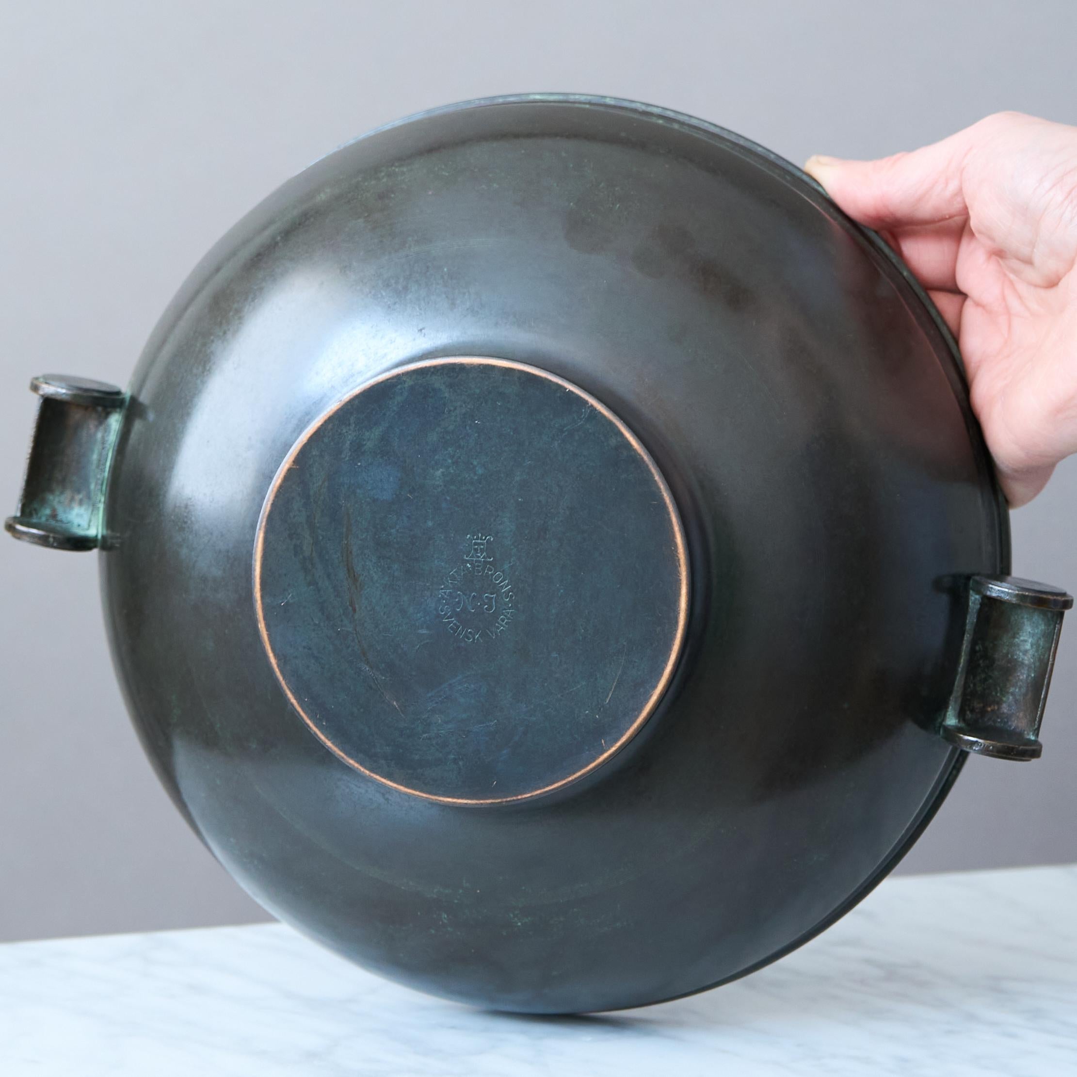 Große Schale mit Deckel aus Bronze von Nordiska Juvelaktiebolaget, Schweden 1930er Jahre im Angebot 3