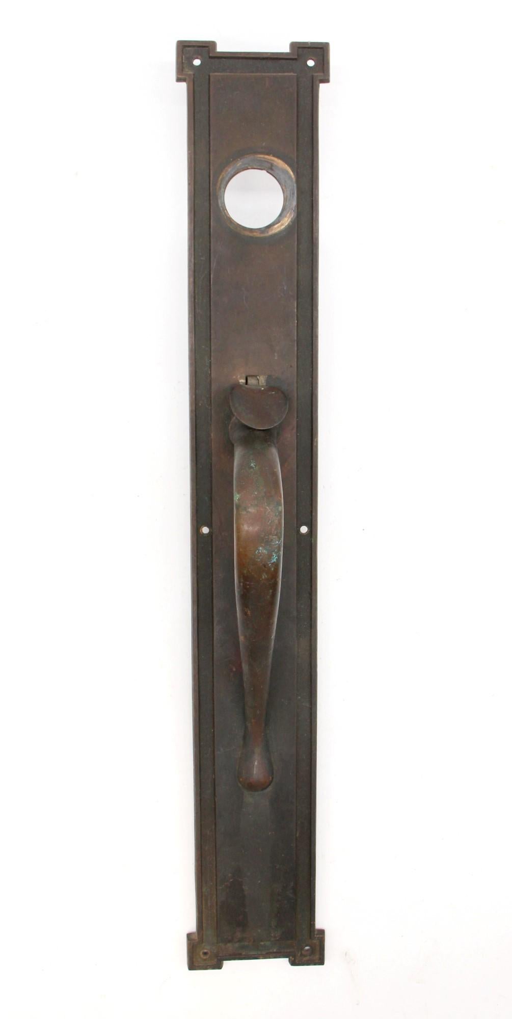 This is a simple matching pair of Arts & Crafts bronze door pulls with clean cut lines. These handles are 21.375 in. long, so they would work best with a large set of entry doors for a home or a great set for a restaurant application. The pair comes