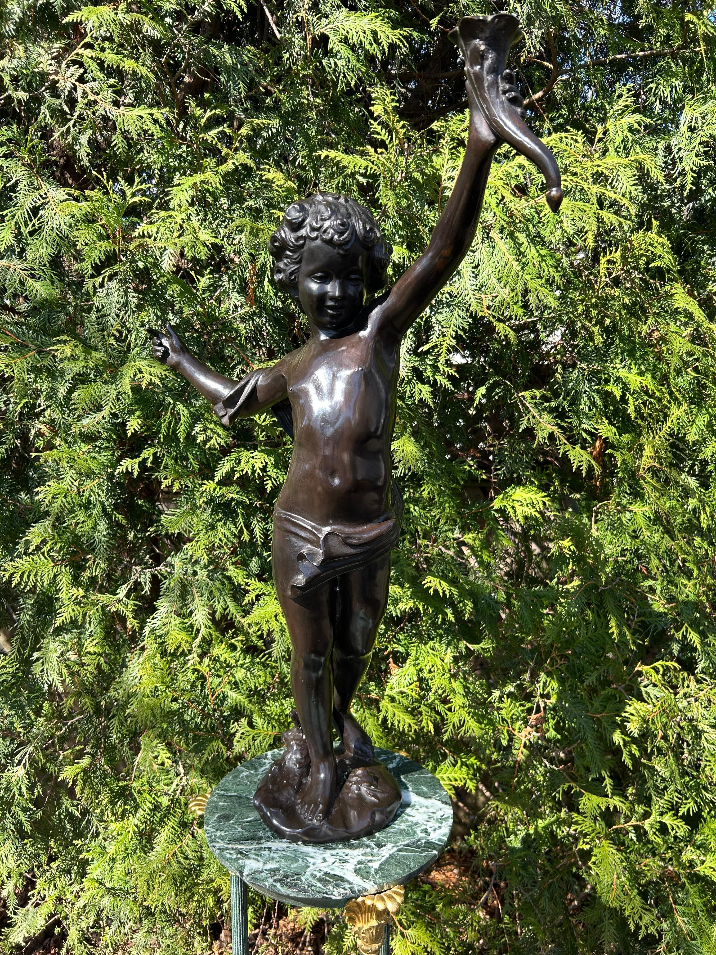 Art Nouveau Grande cherubino in bronzo di August Moreau (1834-1917) in vendita