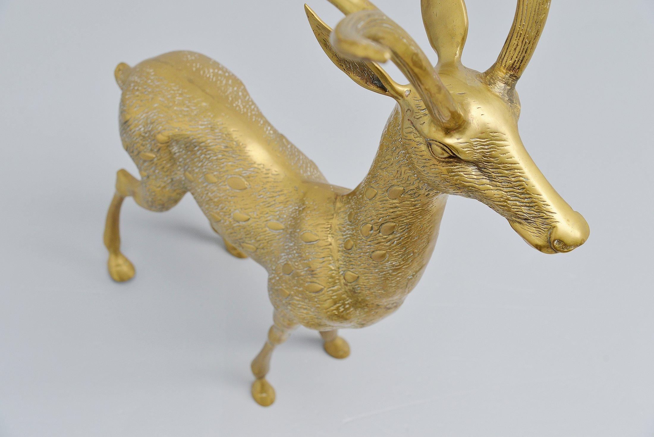 Large Bronze Deer Shaped Sculpture, Italy, 1970 In Good Condition In Roosendaal, Noord Brabant