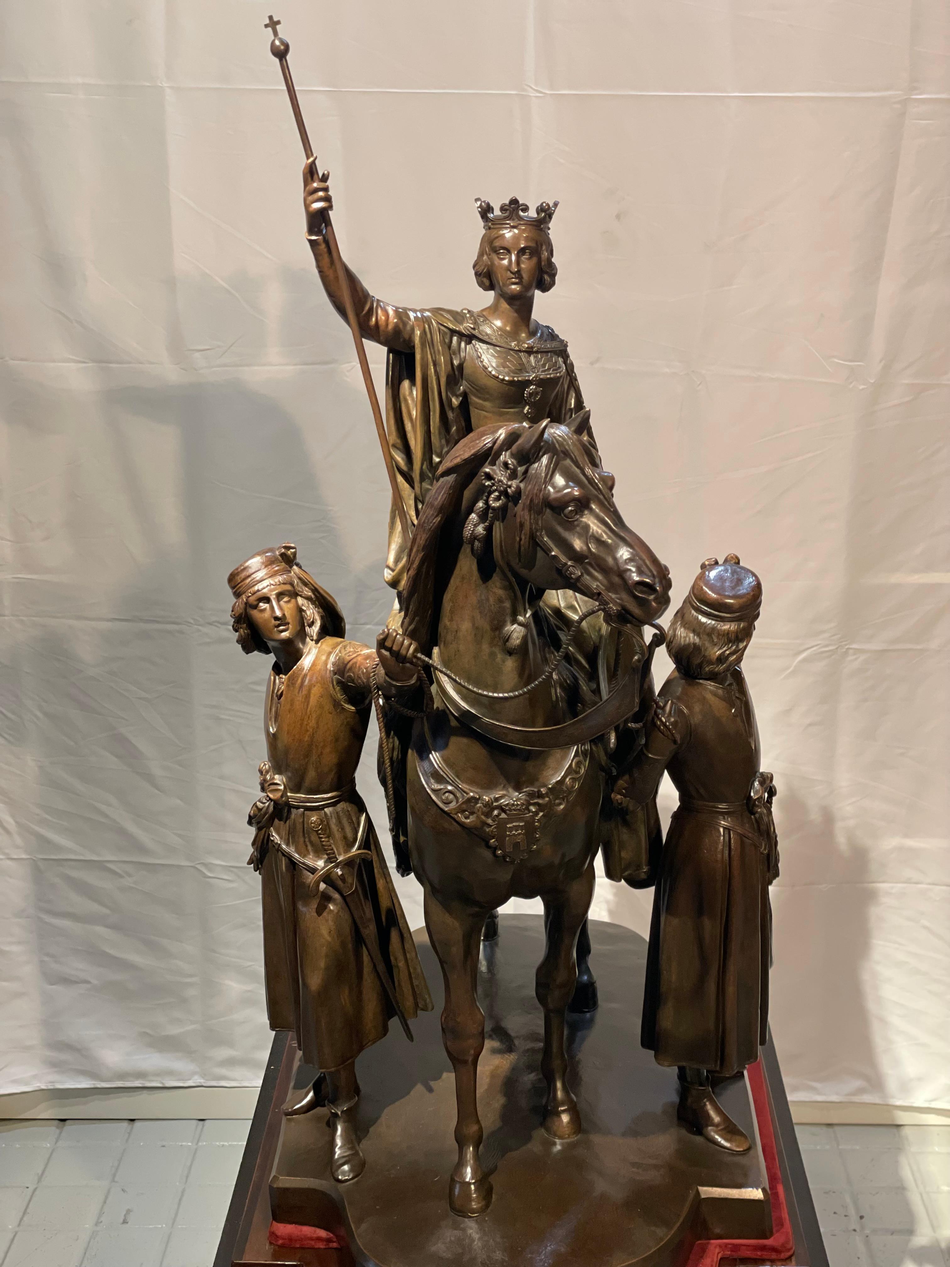 French Large bronze equestrian group of Queen Elisabeth For Sale