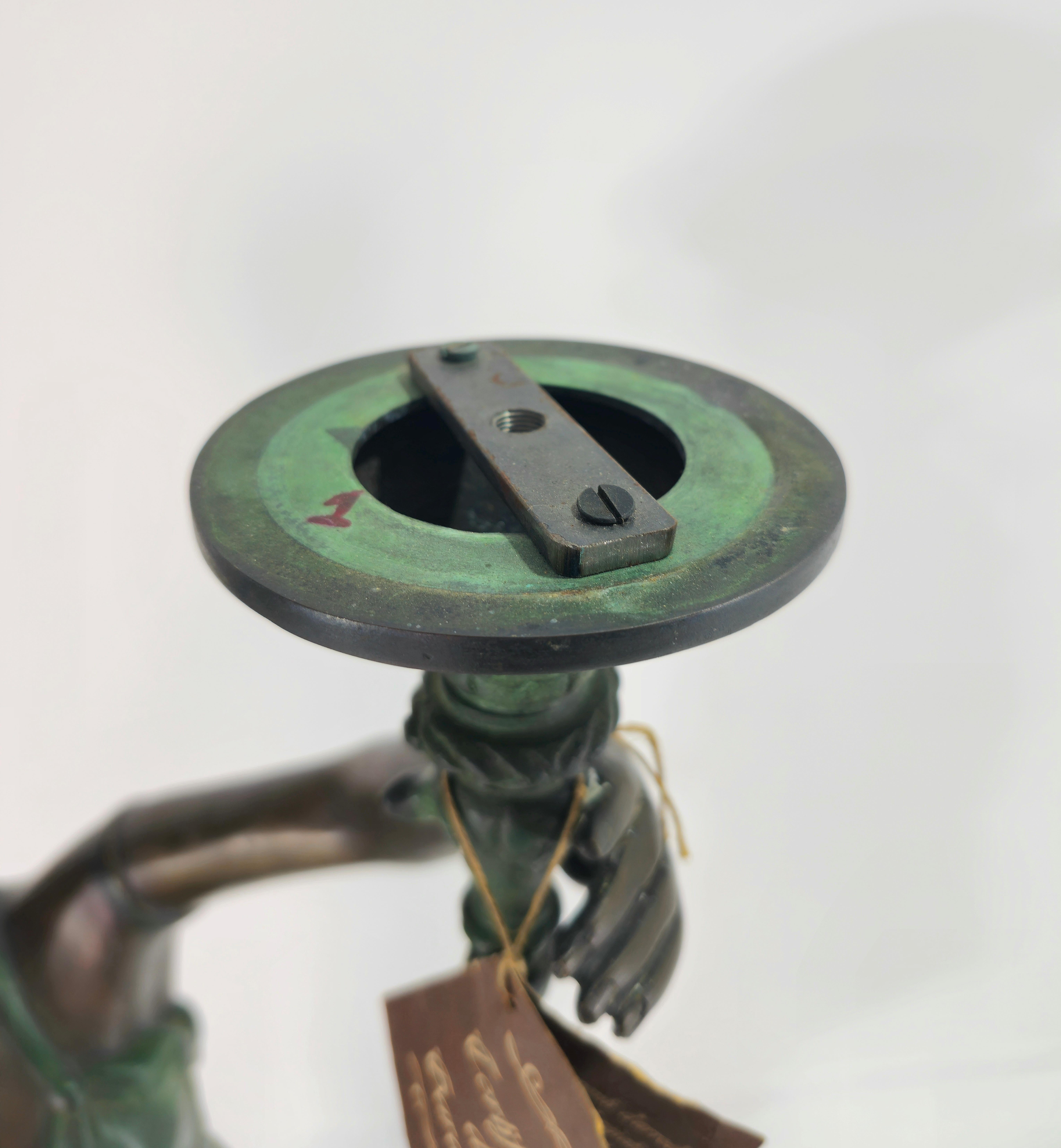 Large Bronze Floor Lamp Mid-Century Modern Italy 1960/70s For Sale 11