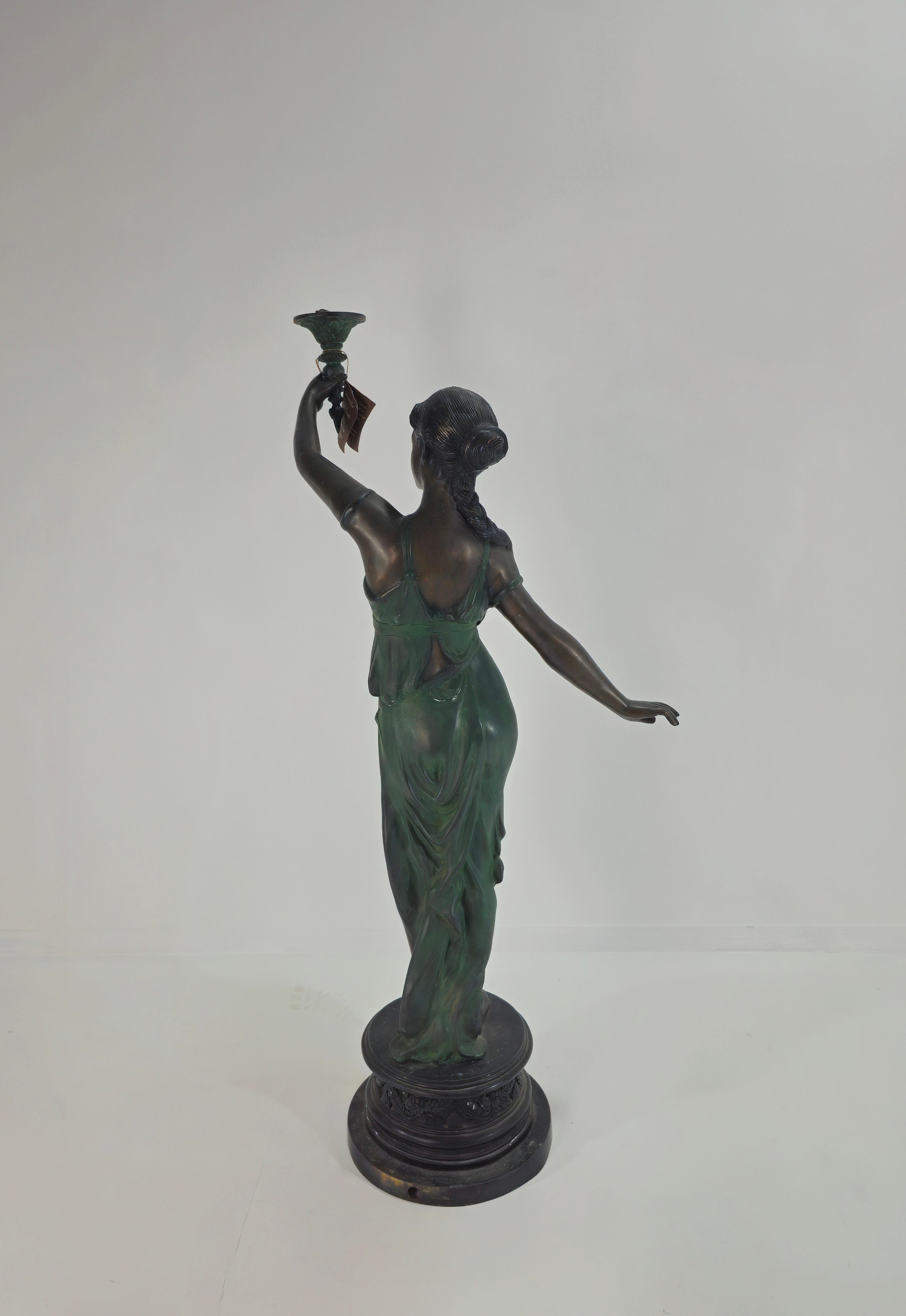 Large Bronze Floor Lamp Mid-Century Modern Italy 1960/70s In Good Condition For Sale In Palermo, IT