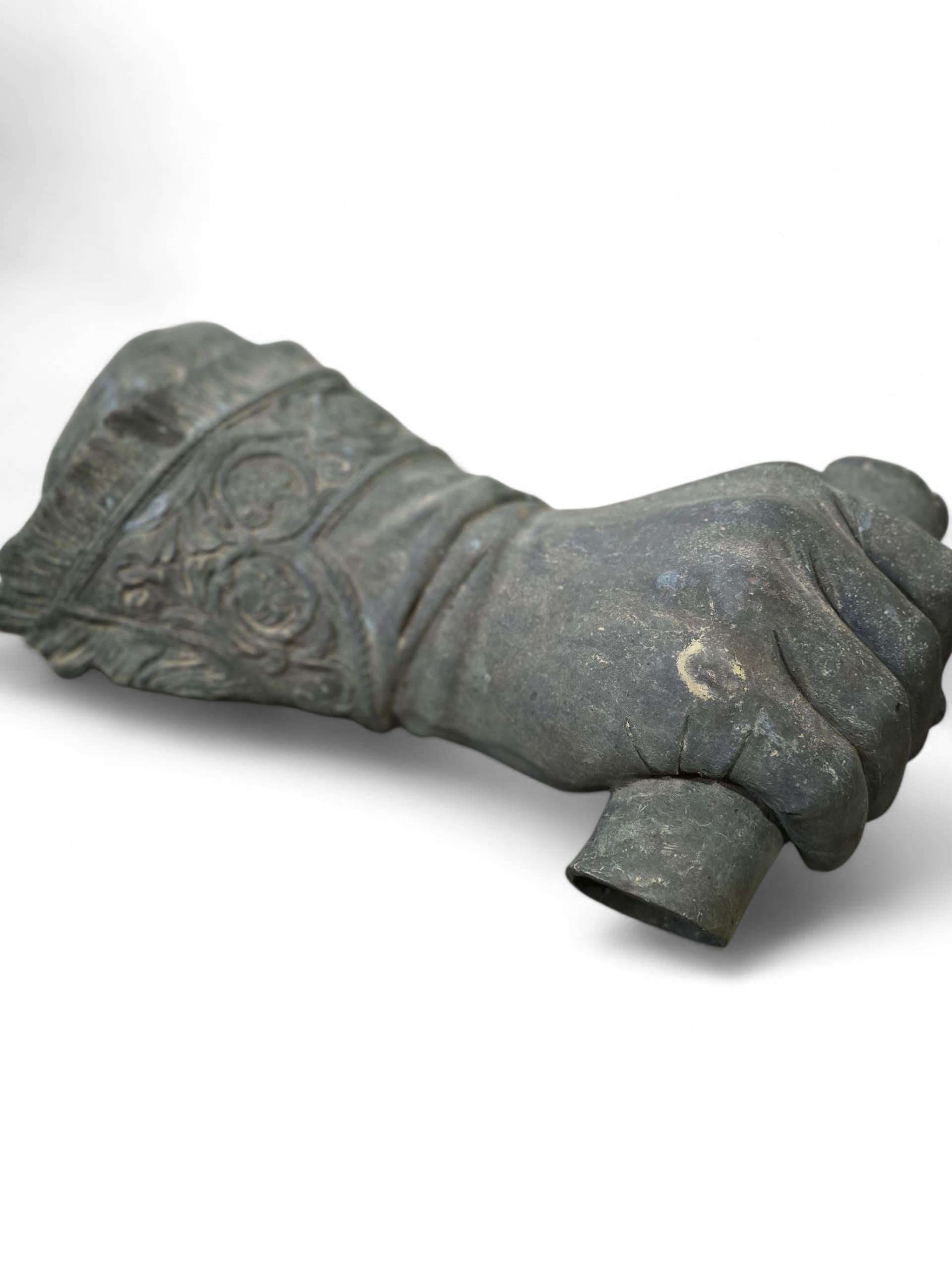 Grande mano in bronzo di Pietro Tacca - di Fernando Sánchez Castillo in vendita 5