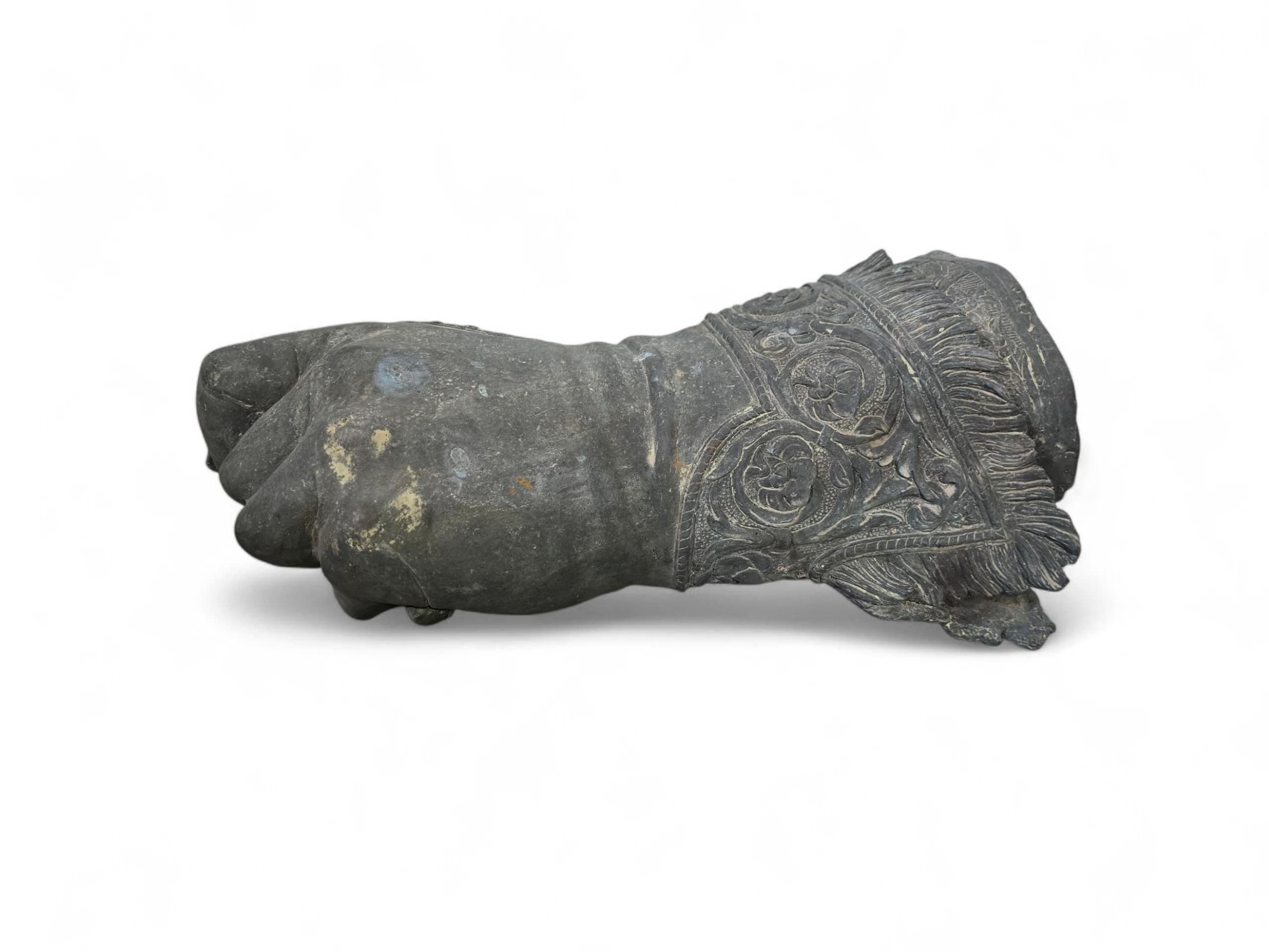 Grande mano in bronzo di Pietro Tacca - di Fernando Sánchez Castillo in vendita 6