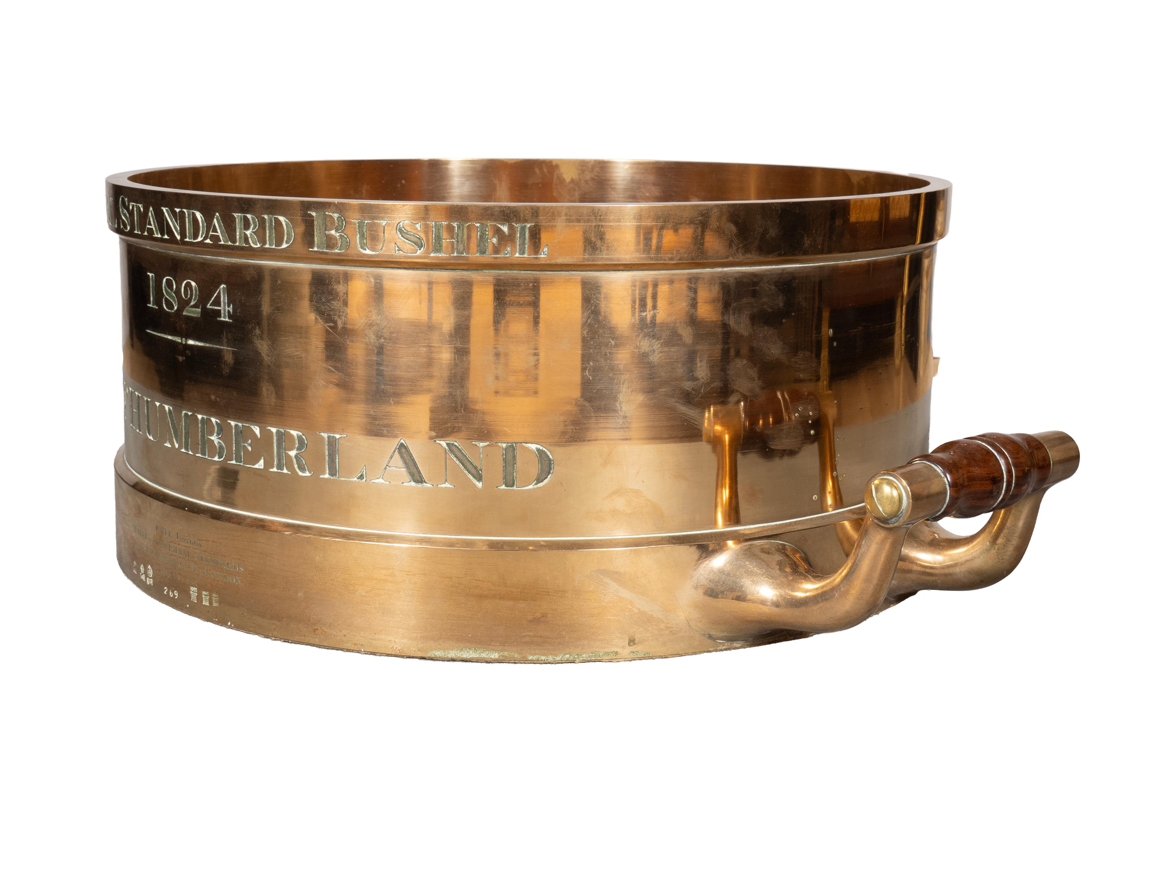 Große Bronze Imperial Standard Bushel Maßnahme für Northumberland (Frühes 19. Jahrhundert) im Angebot