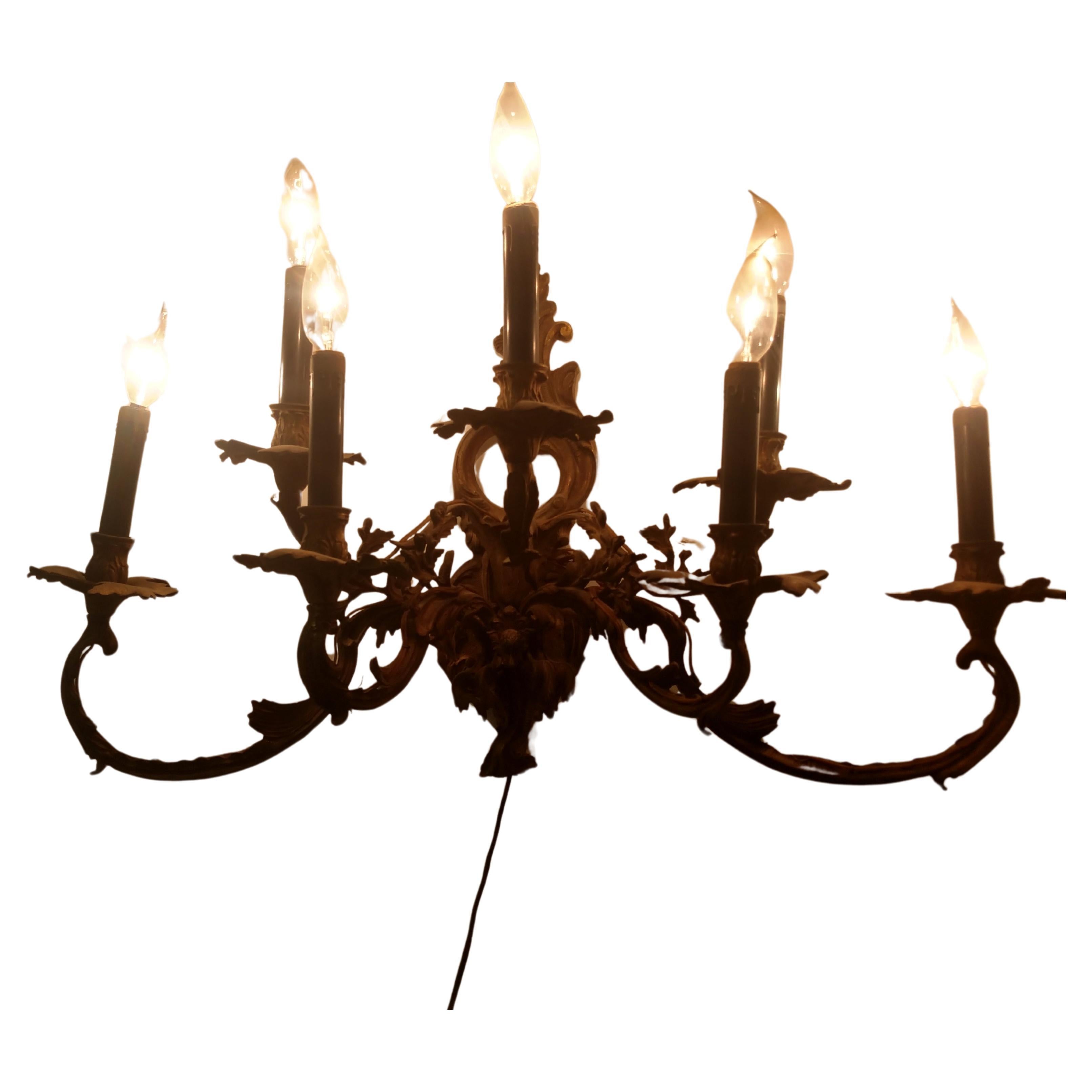 Large Bronze Louis XIV Style Wall Sconce In Good Condition For Sale In Port Jervis, NY