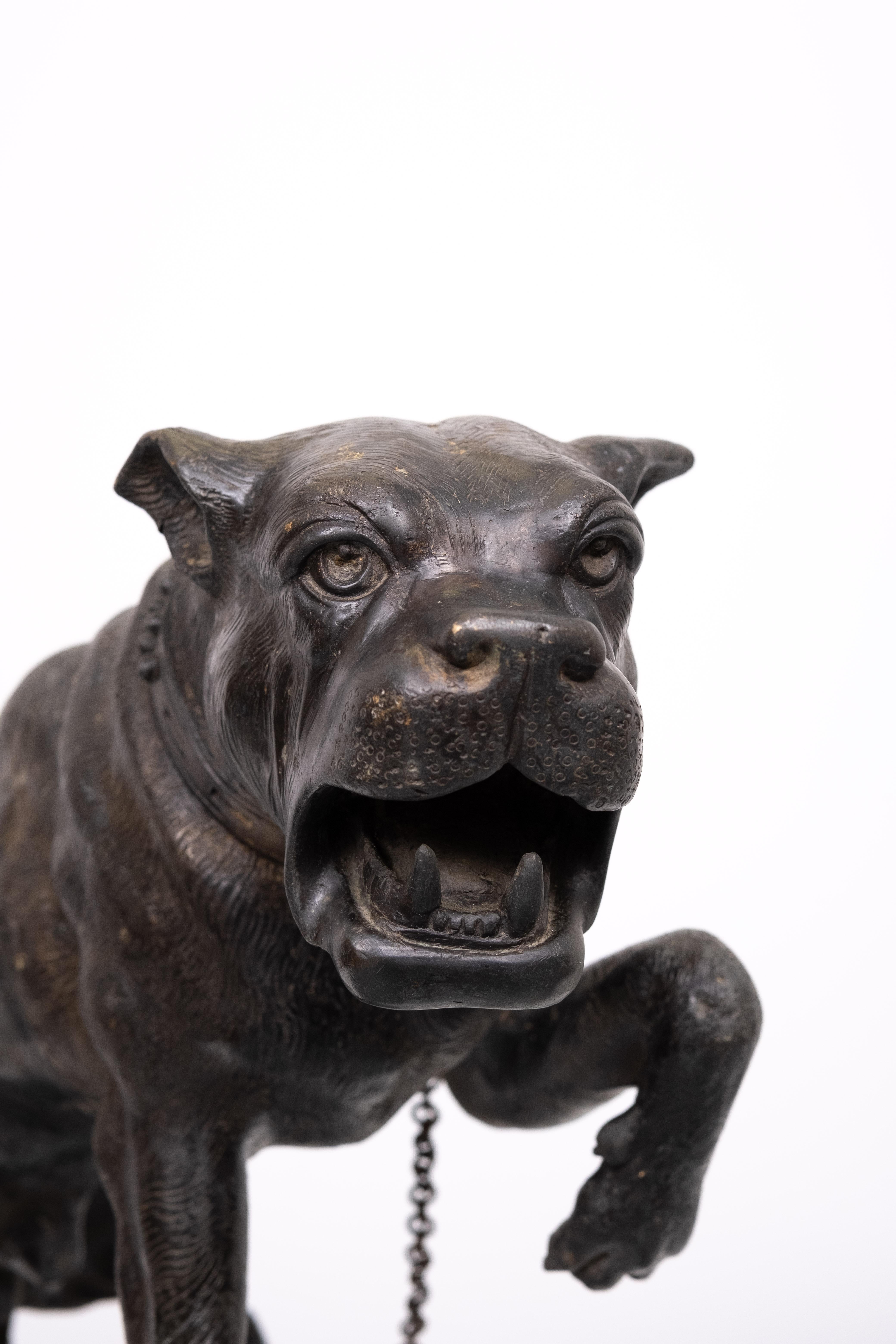 Perro mastín grande de bronce  Charles Valton  1890 Francia Bronce en venta