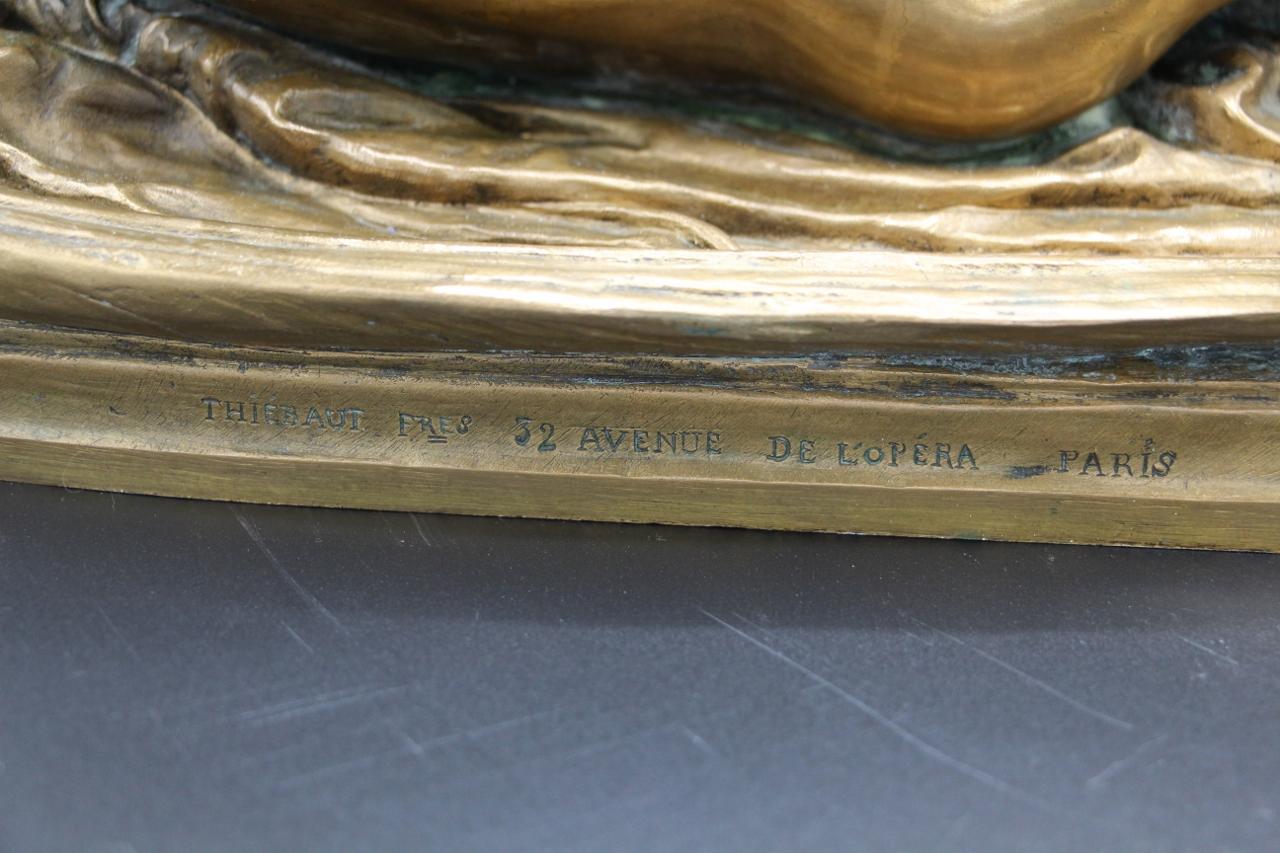 Grande donna nuda distesa in bronzo di Thomas Nelson Maclean Art Nouveau in vendita 4