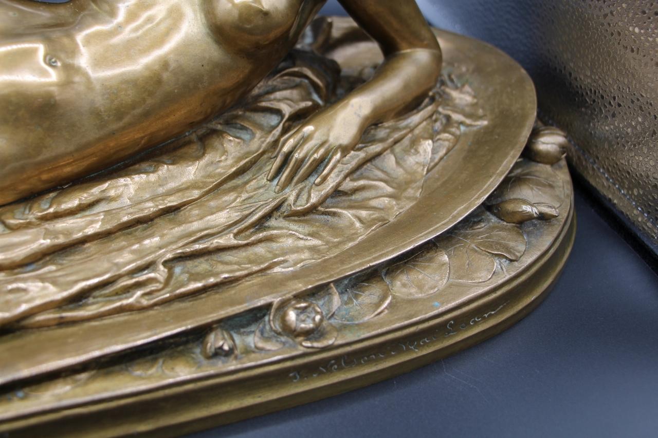 Grande donna nuda distesa in bronzo di Thomas Nelson Maclean Art Nouveau In condizioni ottime in vendita a Charmes, FR