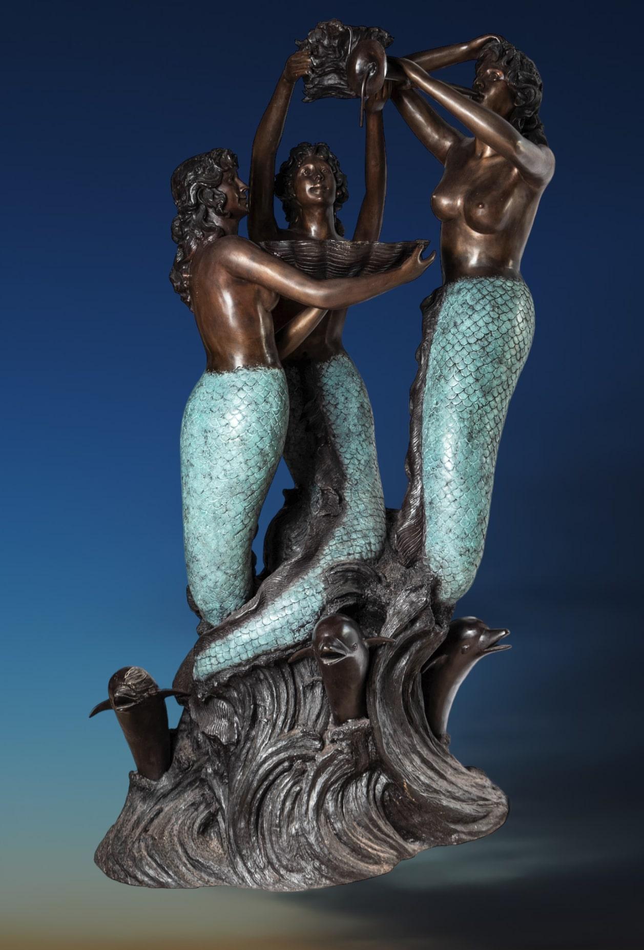 Großes Bronze-Gartenbrunnen-Wasserelement mit 3 Meerjungfrauen im Zustand „Hervorragend“ im Angebot in Palm Beach Gardens, FL