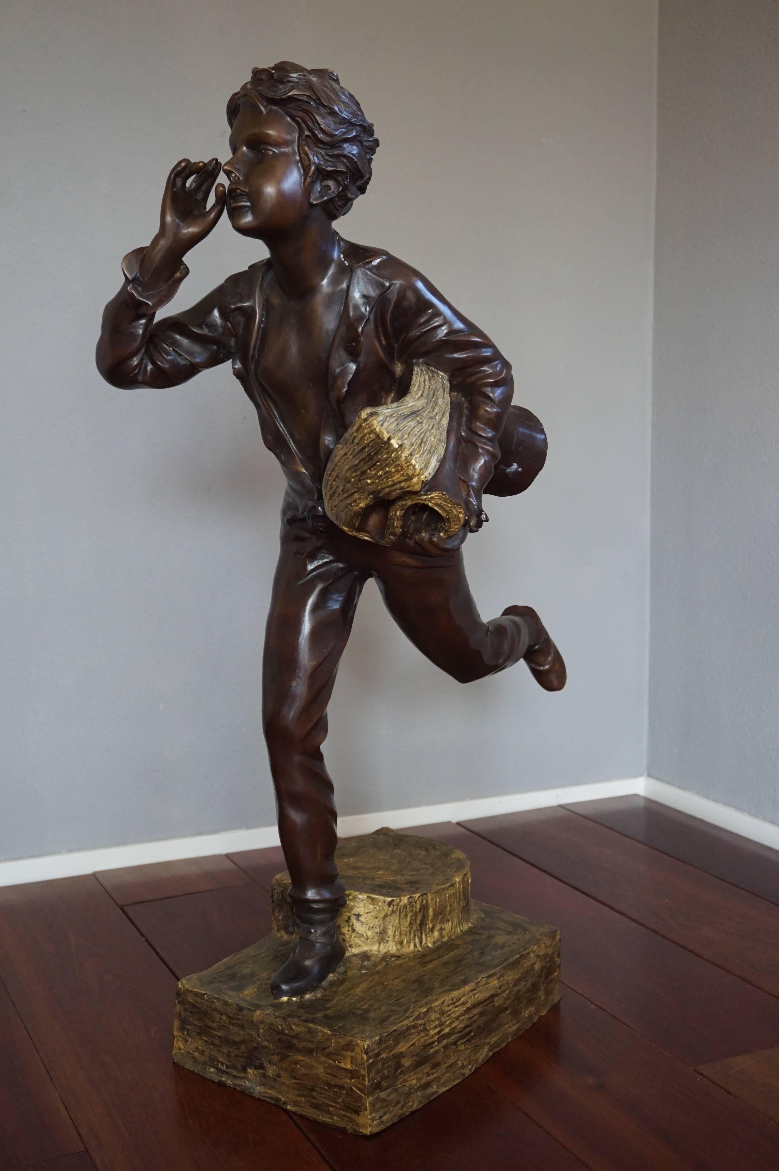 Large Bronze Sculpture of Excited & Running Newspaper Boy after Dominique Alonzo 6