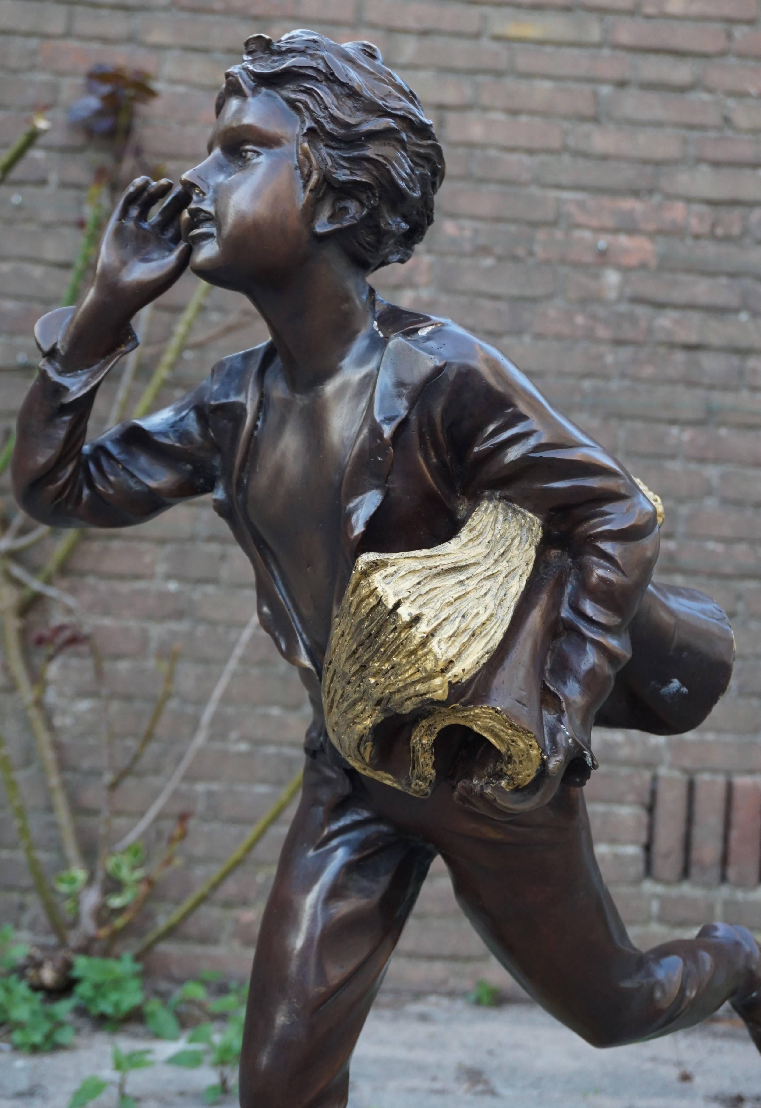 Patinated Large Bronze Sculpture of Excited & Running Newspaper Boy after Dominique Alonzo