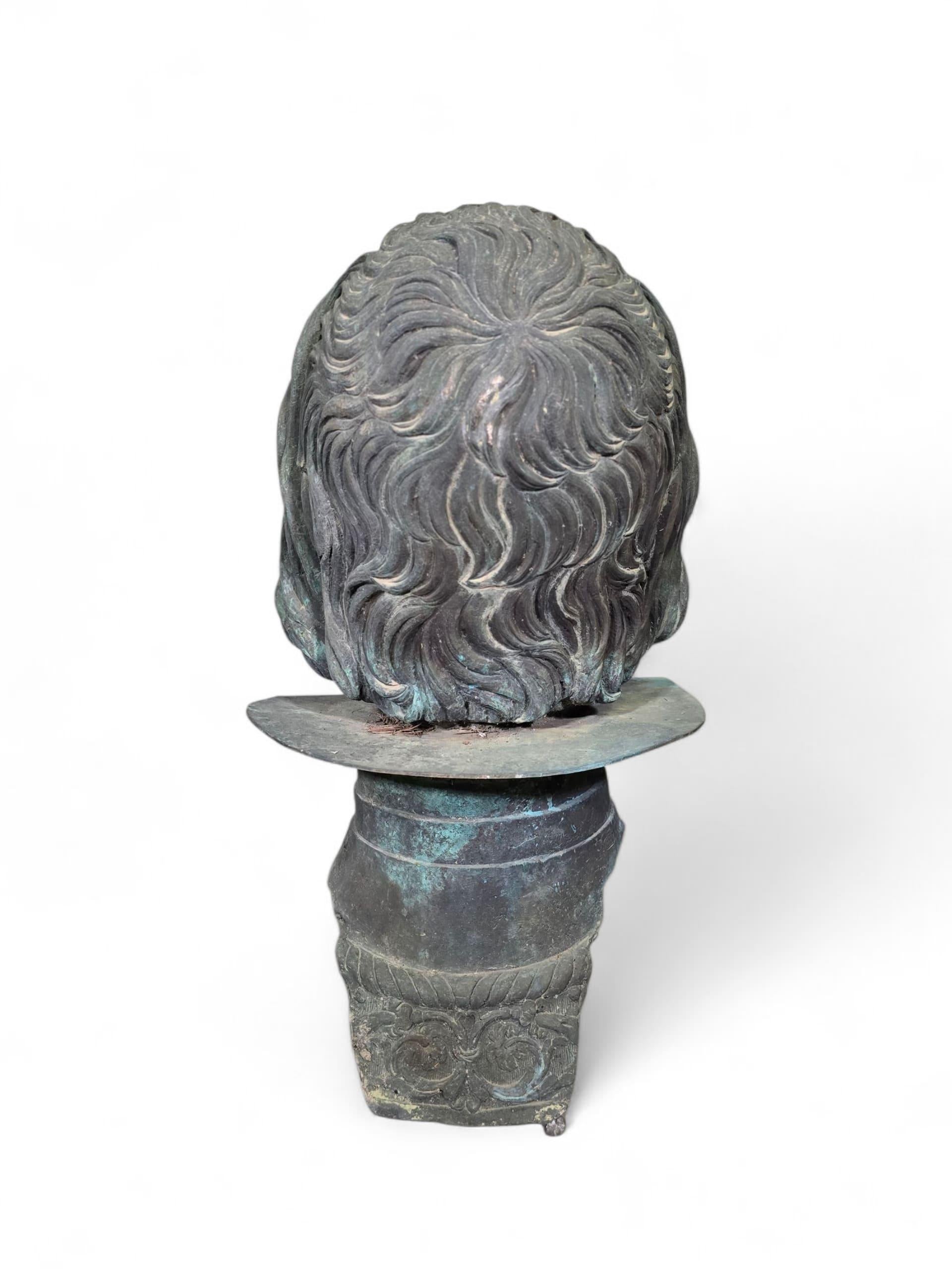 Grande scultura in bronzo del re Filippo IV di Spagna, dopo Pietro Tacca - di Ferna in vendita 3