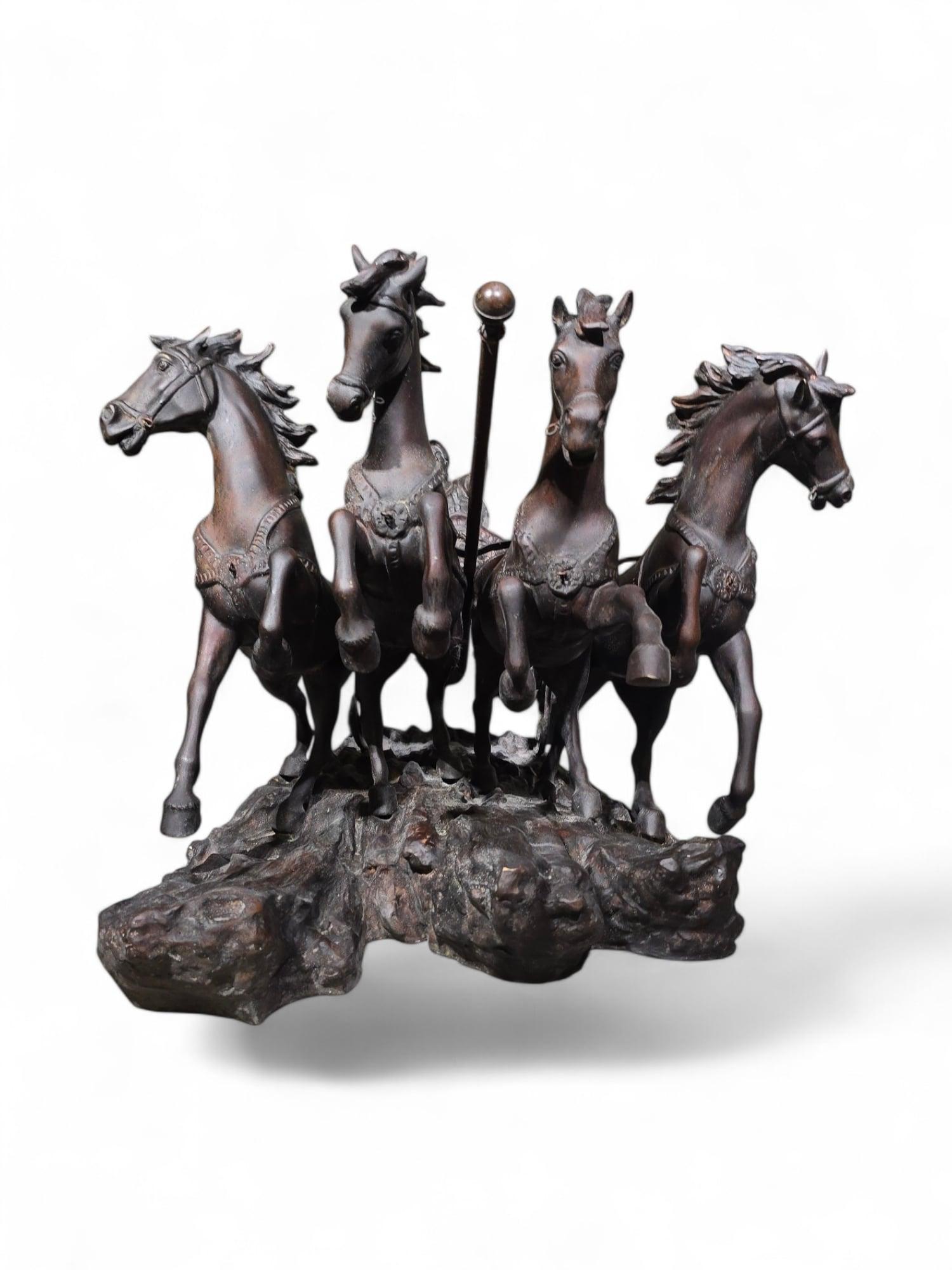 Grande scultura in bronzo di biga romana - 120 cm in vendita 10