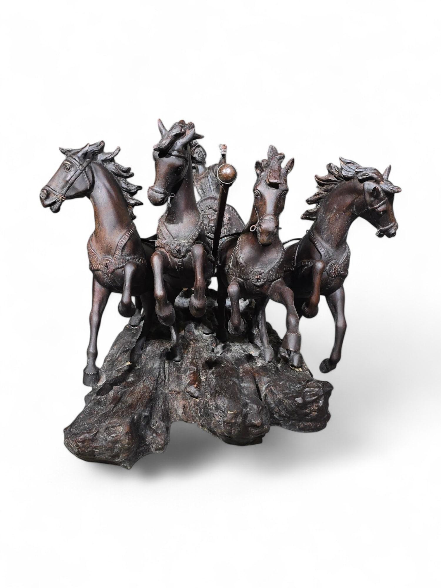 Grande scultura in bronzo di biga romana - 120 cm in vendita 11