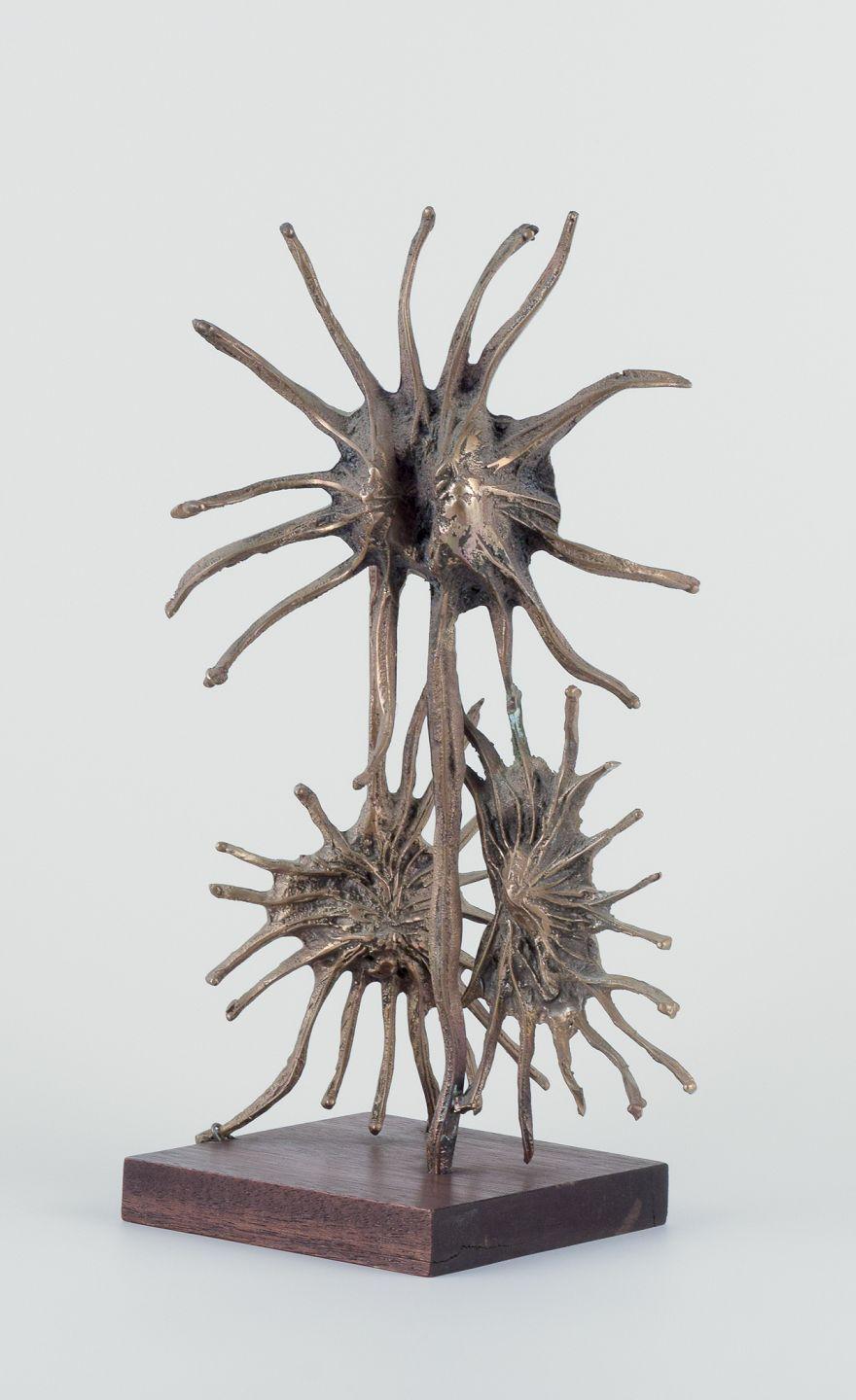 Unknown Large bronze sculpture. Solid bronze. Surrealist, in the style of Dali. For Sale