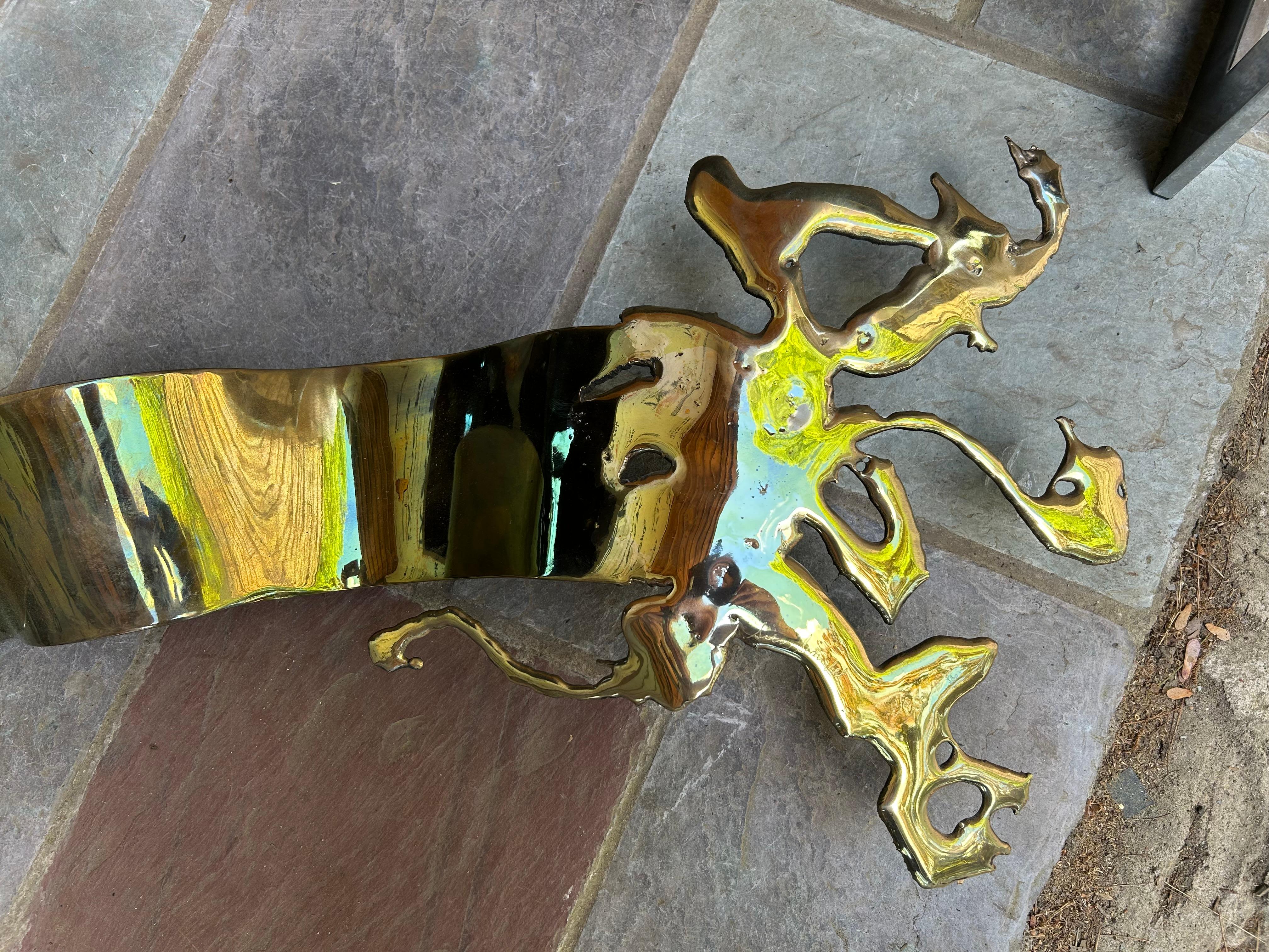 Grande scultura da parete in bronzo con nastro di Silas Seandel, metà del secolo scorso. in vendita 1