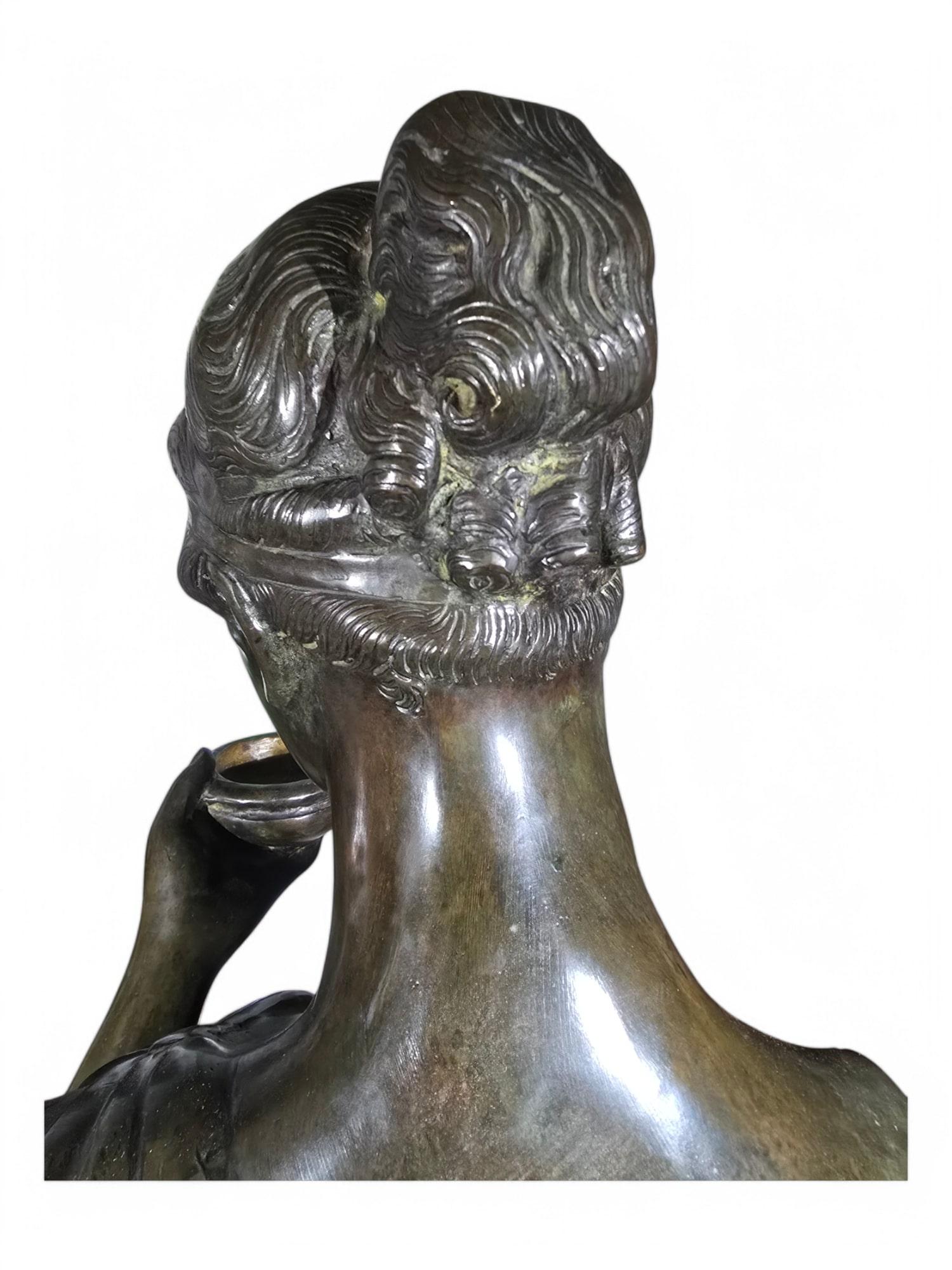 Grande statua di bronzo - Ebe - Dea della giovinezza in vendita 1