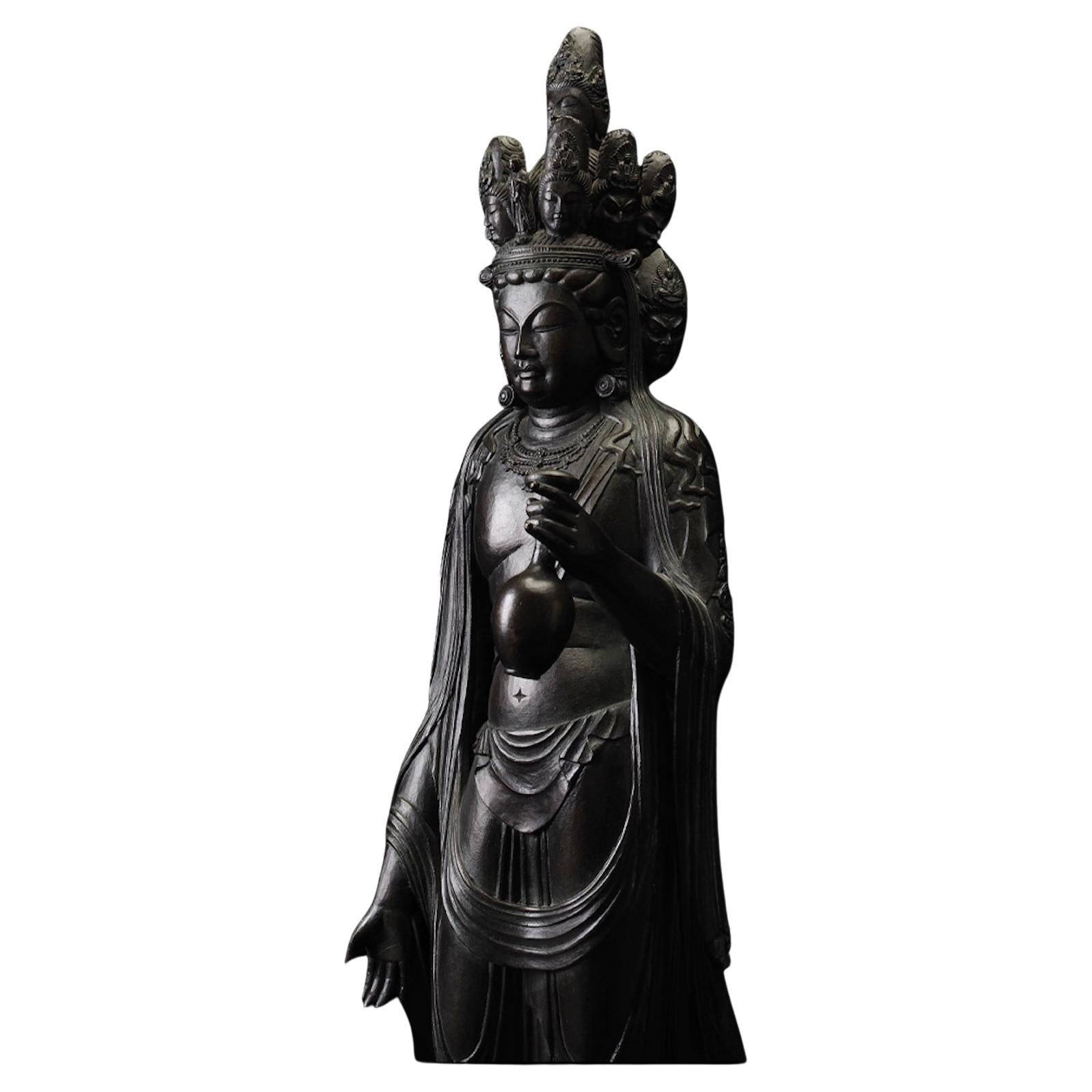 Grande statue en bronze de Kannon à onze visages par Matsuhisa Shūrin (1926-1992) en vente
