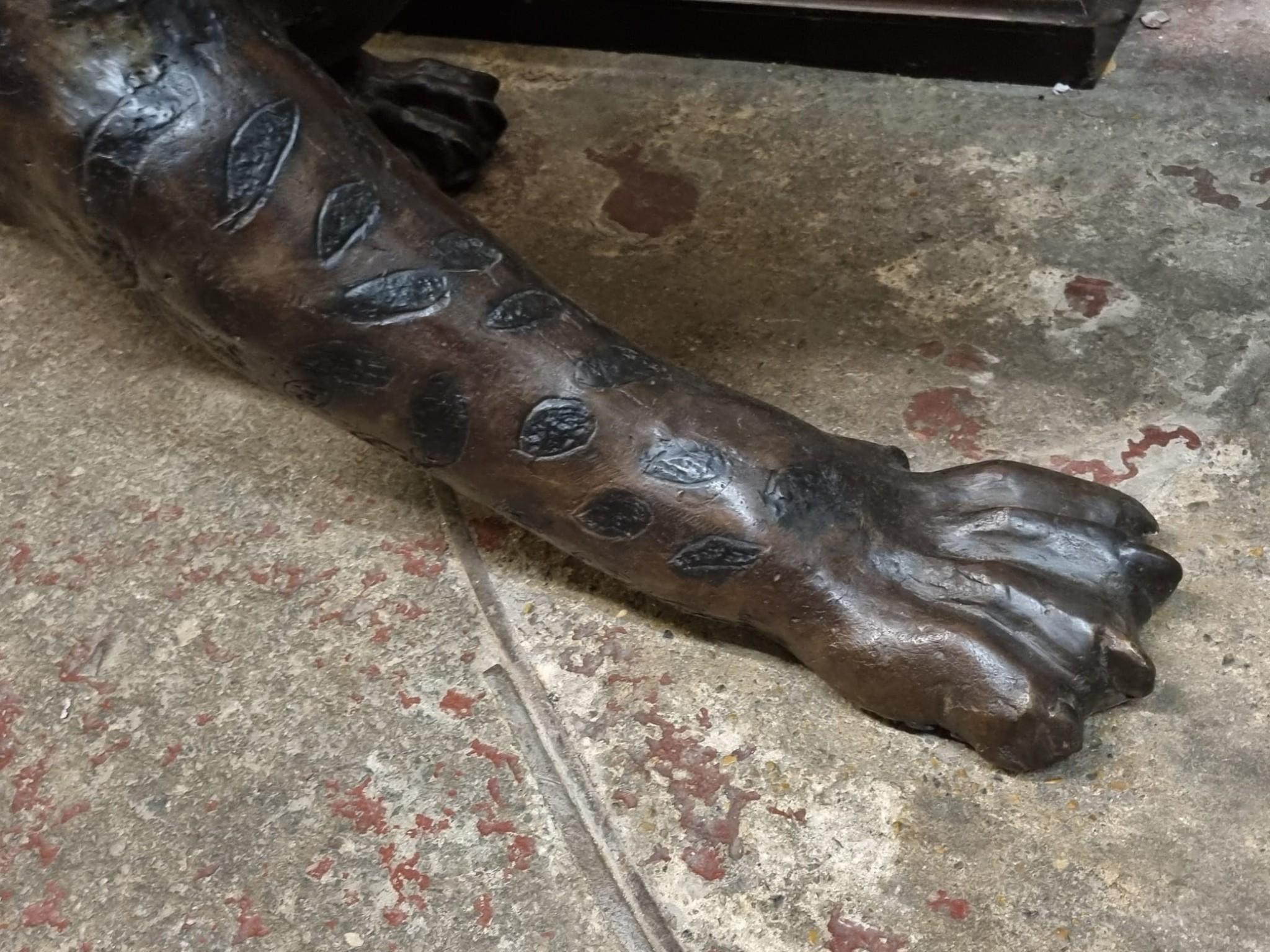 Grande statue de chat de tigre en bronze moulé avec panthère de lion en vente 6
