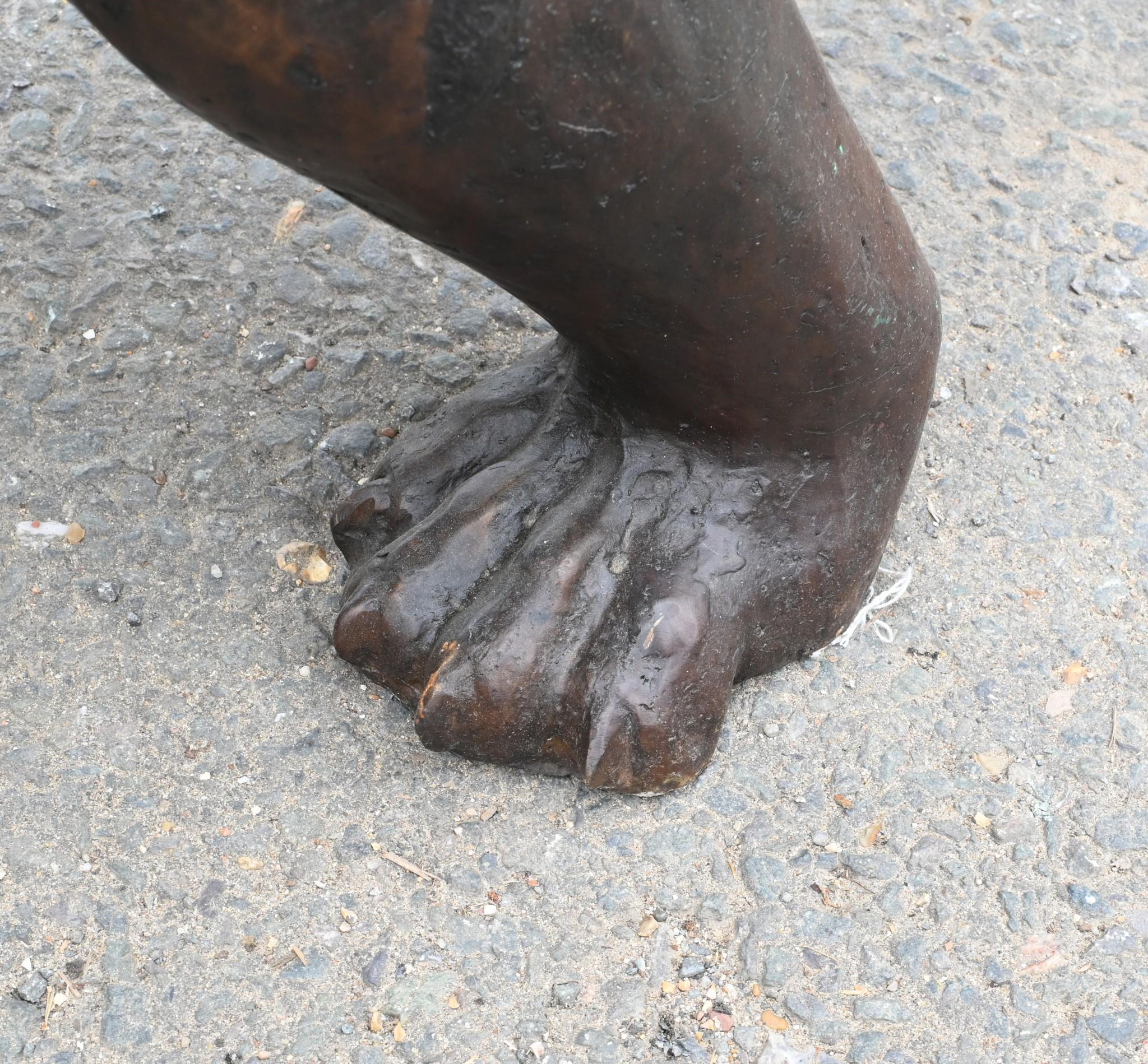 Grande statua di bronzo di gatto tigre, leone, pantera, fusione di bronzo In condizioni buone in vendita a Potters Bar, GB