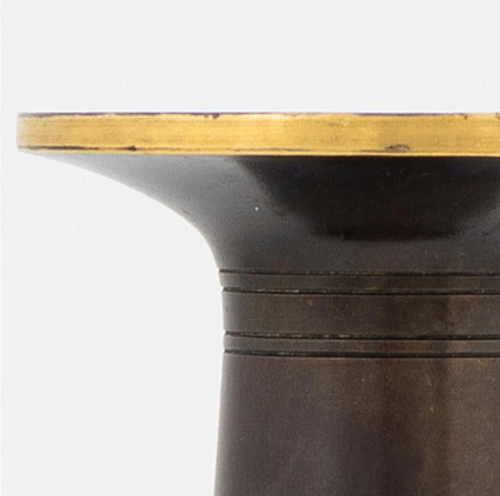 Jarrón grande de bronce by Just Andersen en Bueno estado para la venta en Long Island City, NY