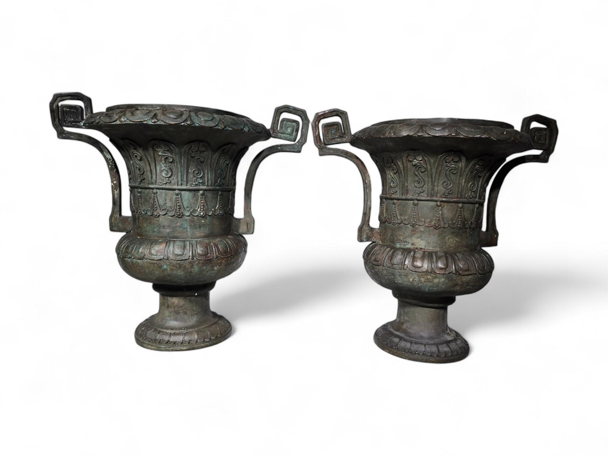 Large Bronze Vases 1950s Made im Bronze Versalles For Sale 13