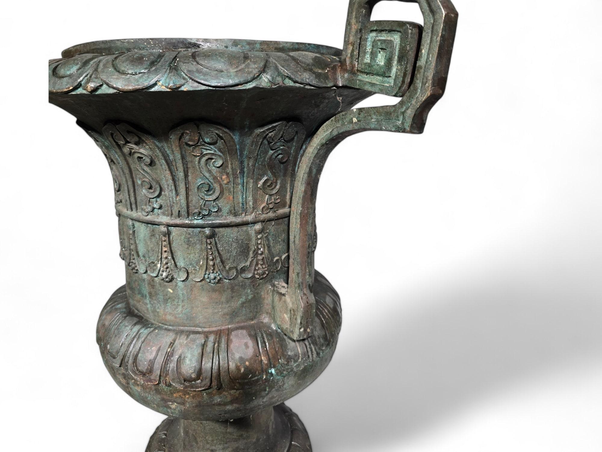 Large Bronze Vases 1950s Made im Bronze Versalles For Sale 4