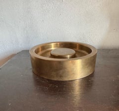 Large bronze vide poche