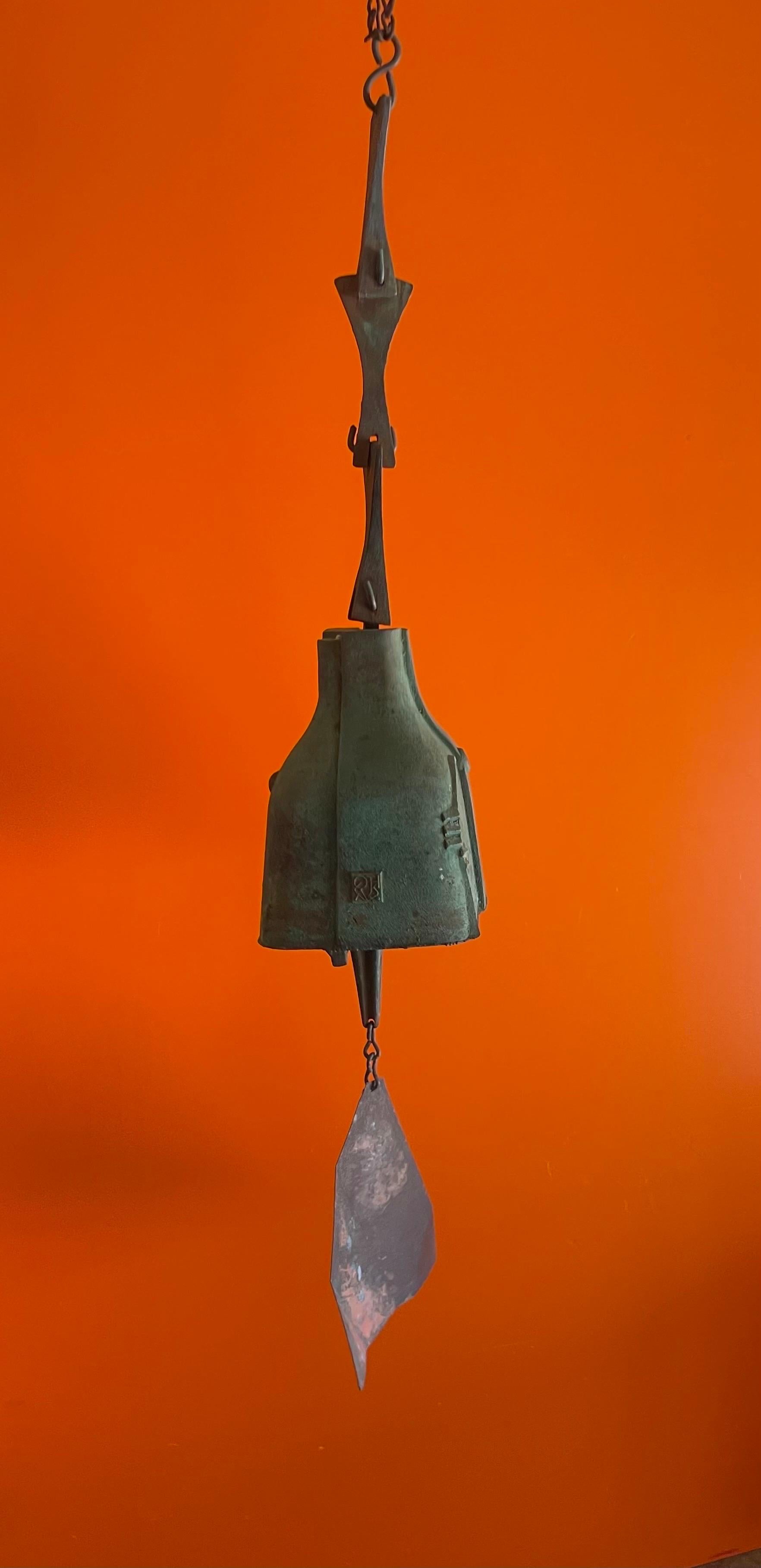 Large Bronze Wind Chime / Bell by Paolo Soleri for Cosanti In Good Condition In San Diego, CA