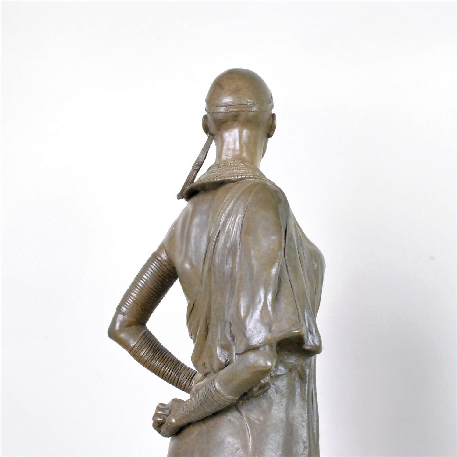 Grande coppia di bronzi Maasai, XX secolo in vendita 7