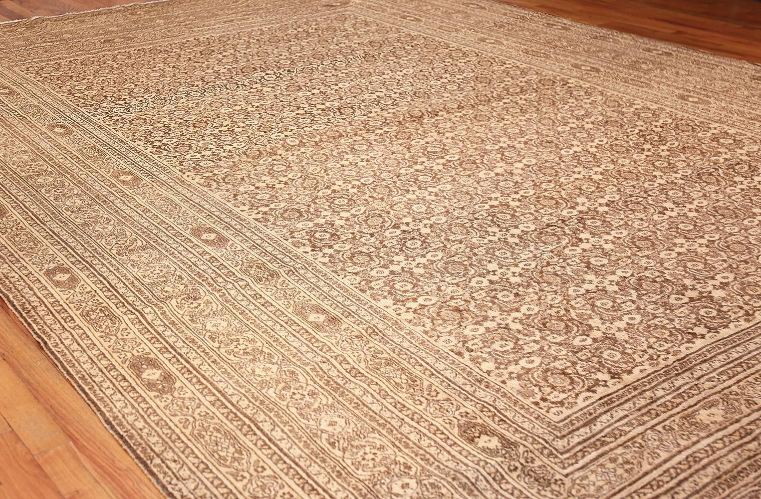 Antique Persian Khorassan Rug. Size: 11 ft 3 in x 16 ft 3 in For Sale 3