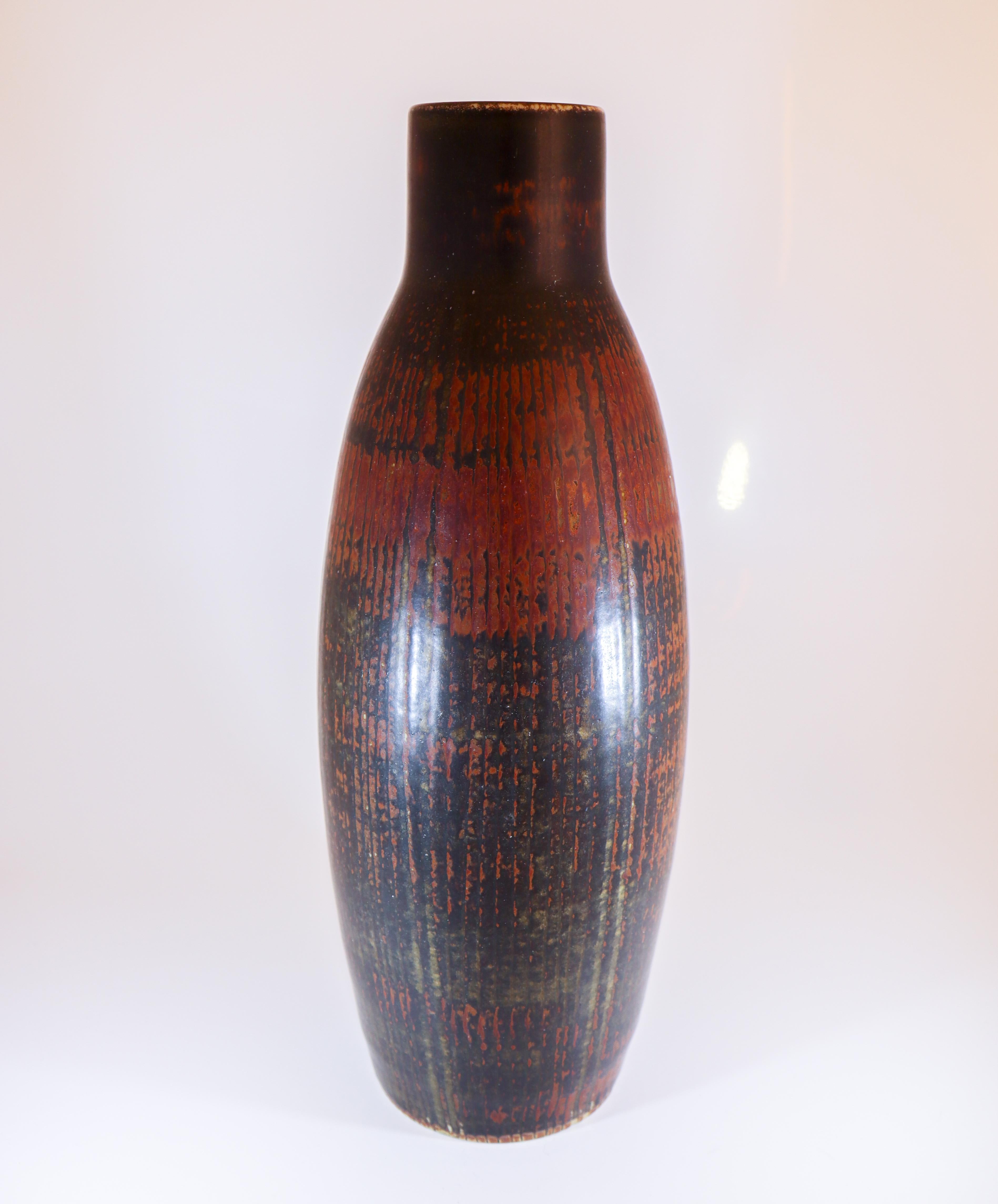 Suédois Grand vase en céramique brune - Carl-Harry Stålhane - Rörstrand - Milieu du XXe siècle en vente