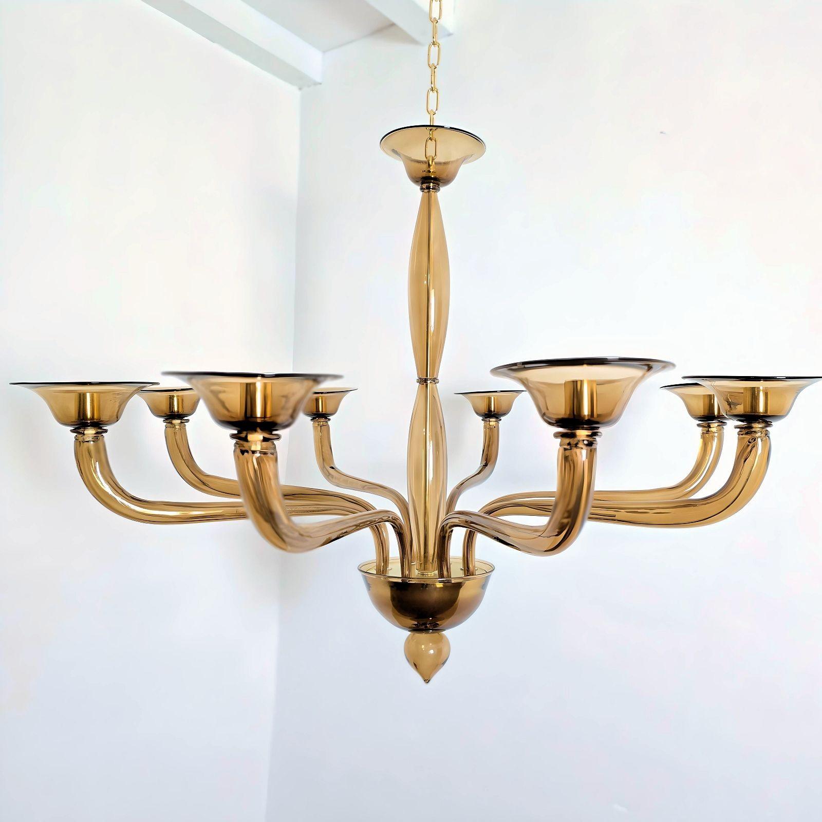 italien Large brown Murano glass chandelier en vente