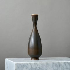 Large Brown Stoneware Vase by Berndt Friberg, Gustavsberg Studio, Sweden, 1963