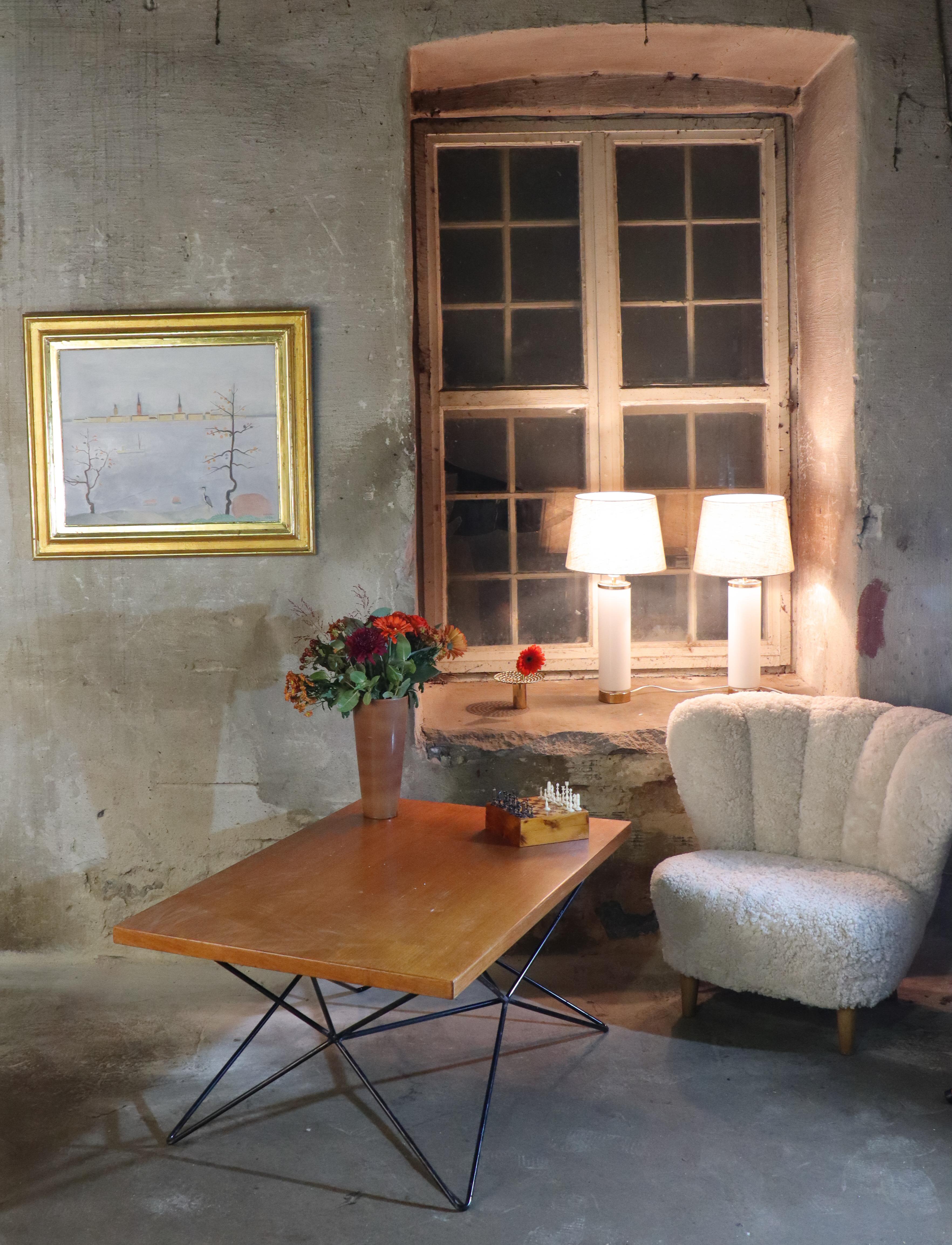 Scandinavo moderno Vaso grande marrone Gunnar Nylund, Rörstrand, Scandinavo del Medio Evo in vendita