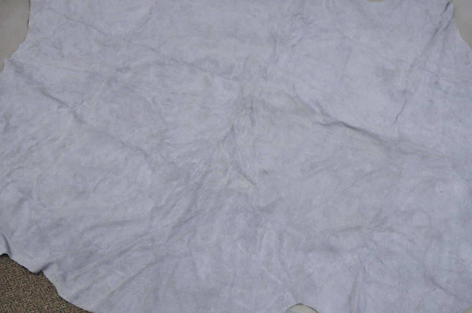 Alfombra grande de piel de vaca marrón y blanca 7'x6' Farmhouse Modern Cuero en venta