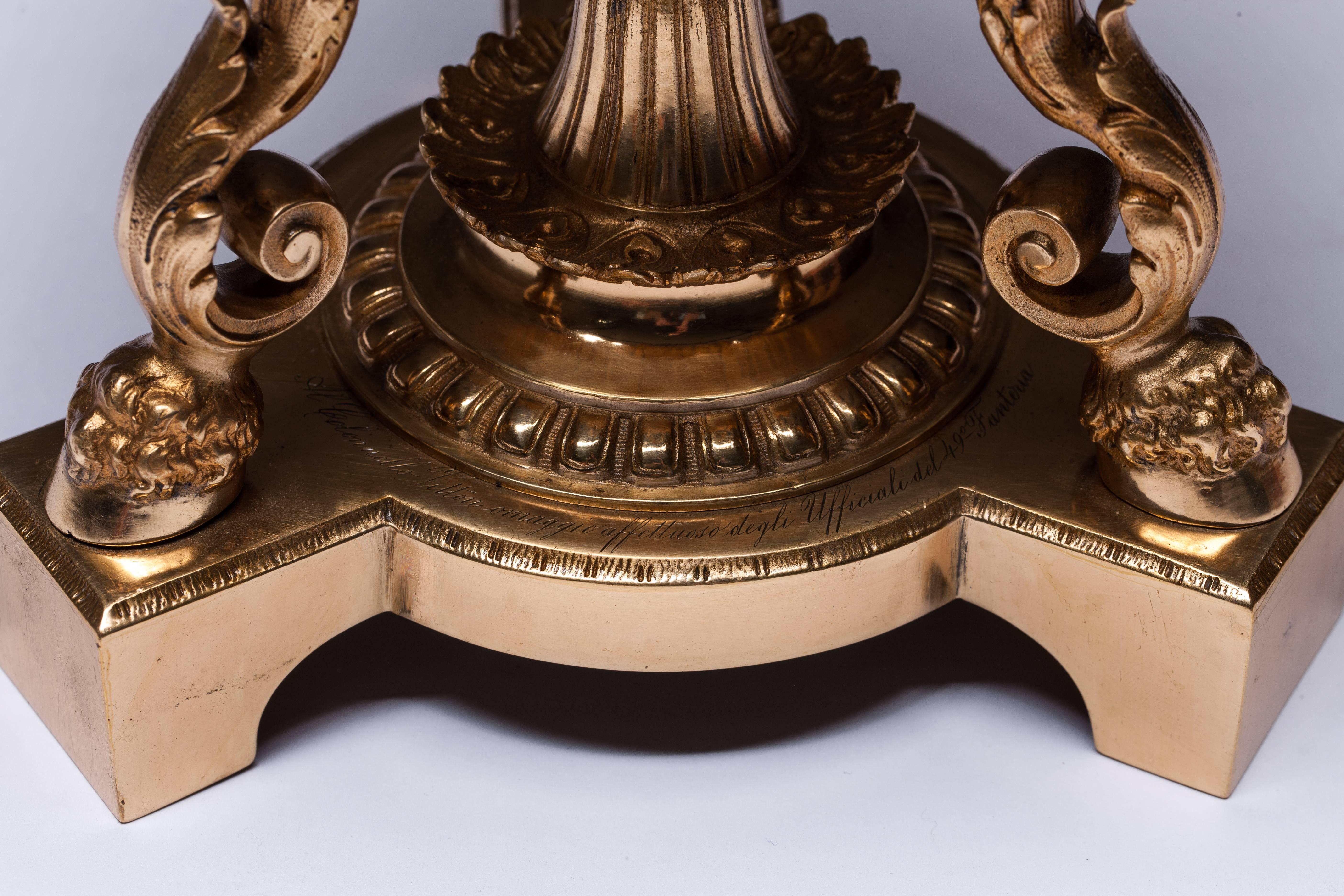 Large Brûle Perfume Bronze, Gilded, Three-Sided Grooved Base For Sale 1