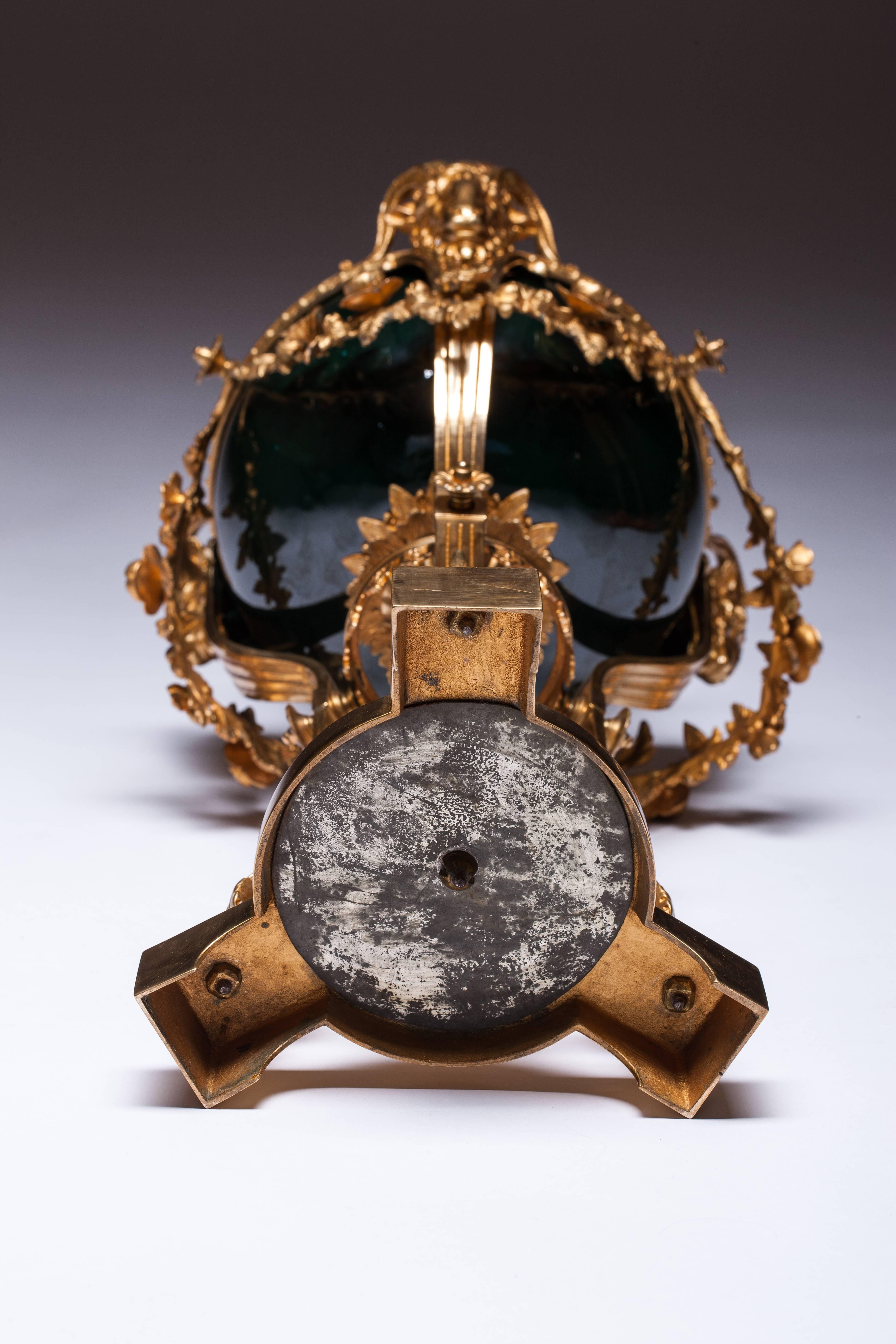 Large Brûle Perfume Bronze, Gilded, Three-Sided Grooved Base For Sale 5