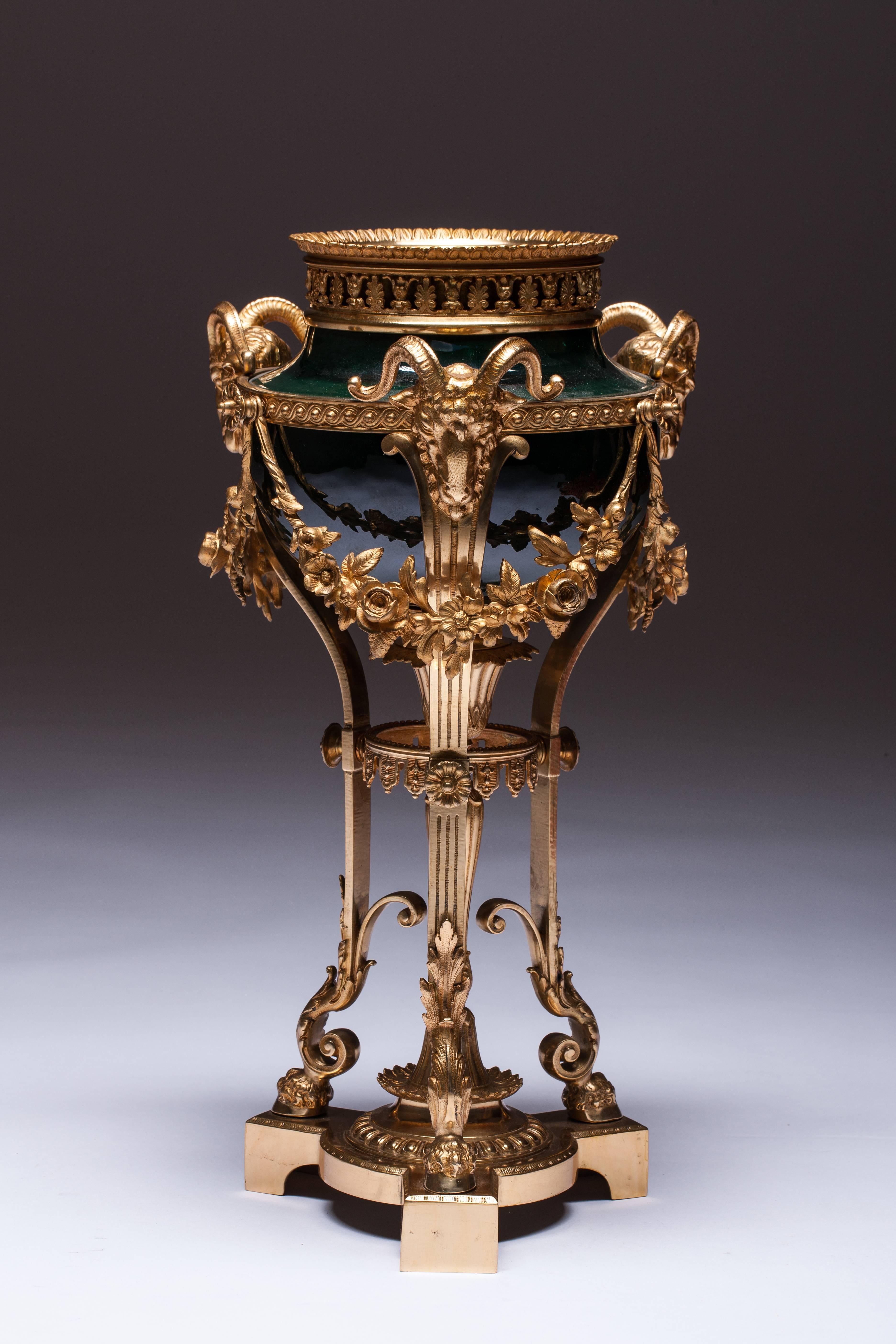 Baroque Large Brûle Perfume Bronze, Gilded, Three-Sided Grooved Base For Sale