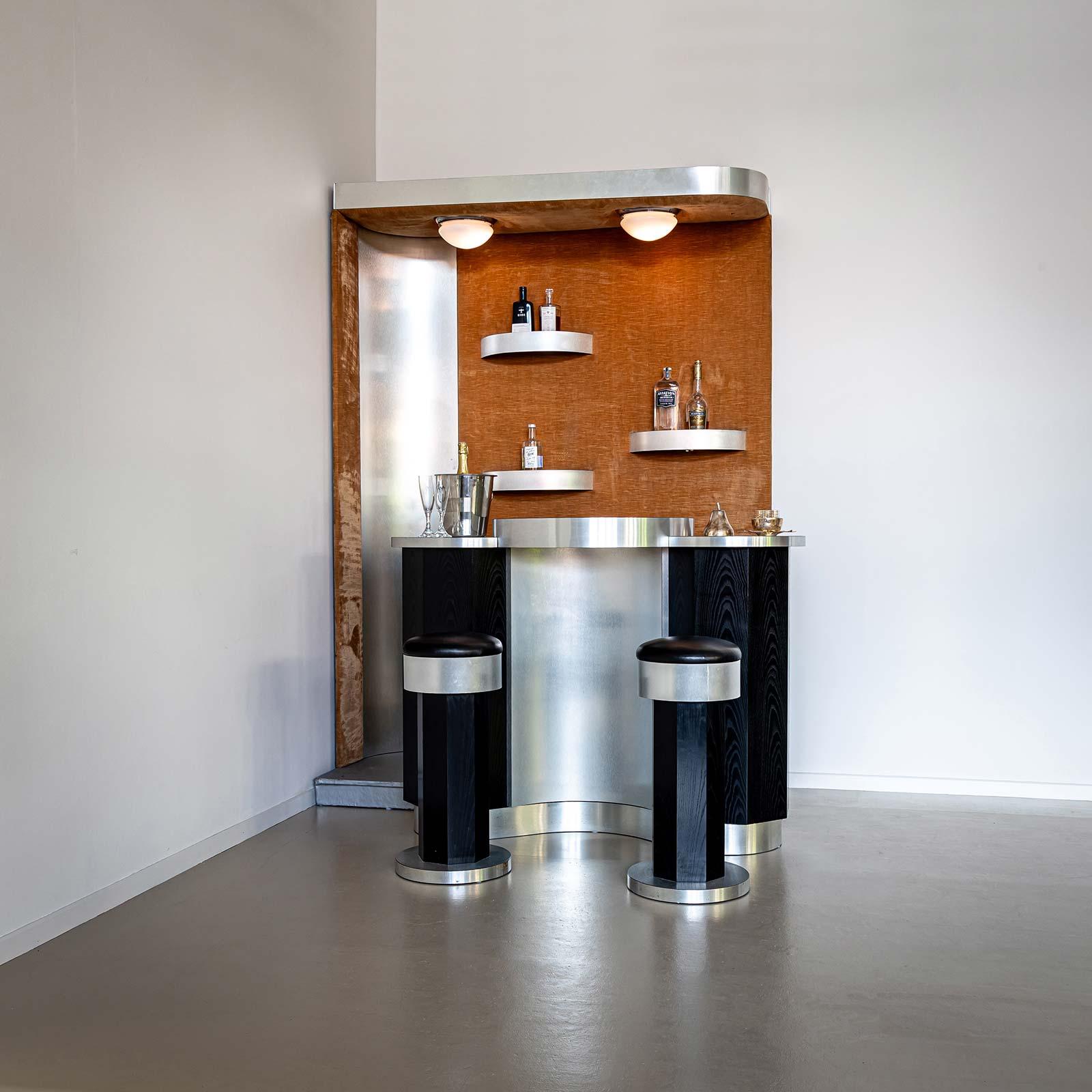 Mid-Century Modern Large Brushed Aluminium Bar, Italy 1970s For Sale