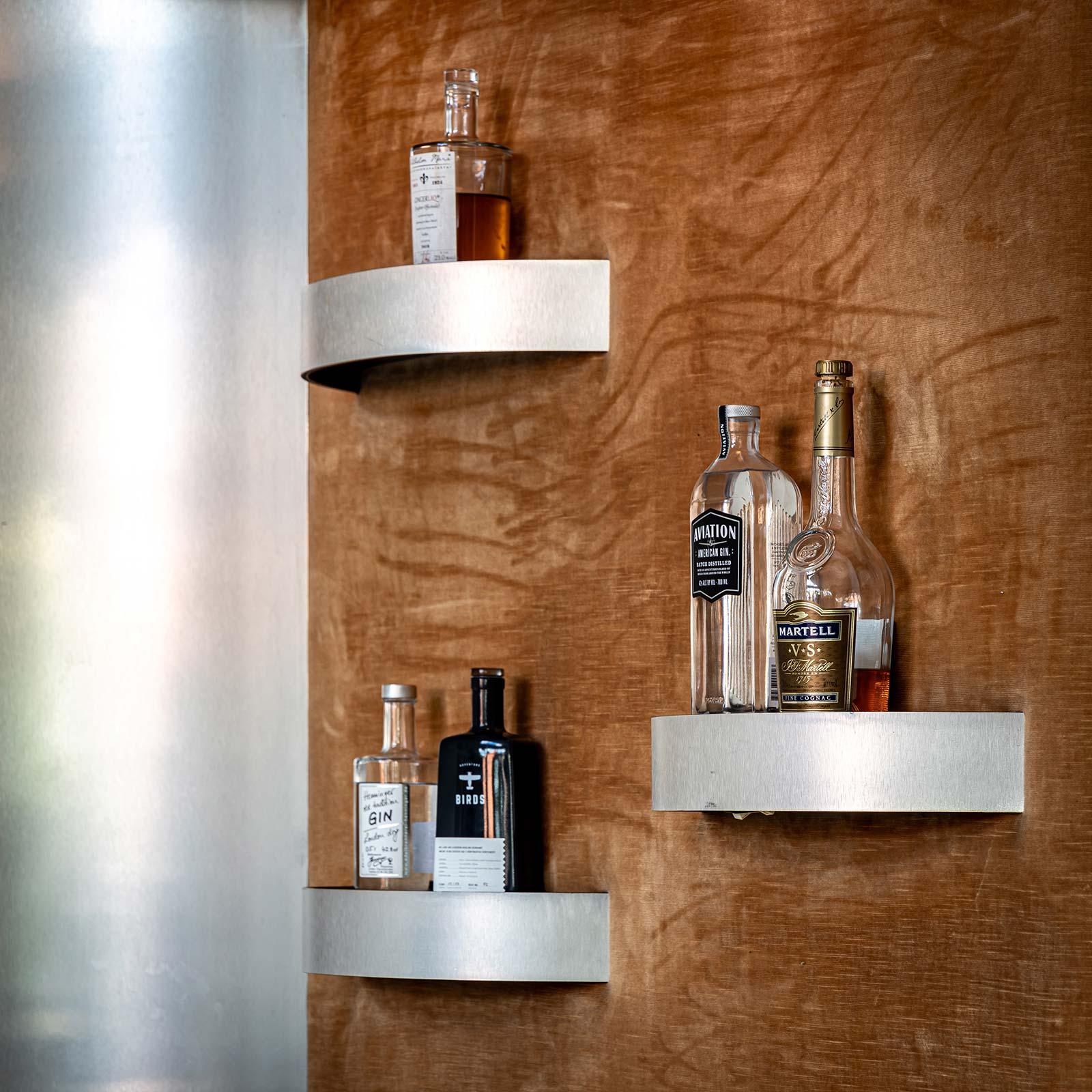 Late 20th Century Large Brushed Aluminium Bar, Italy 1970s For Sale