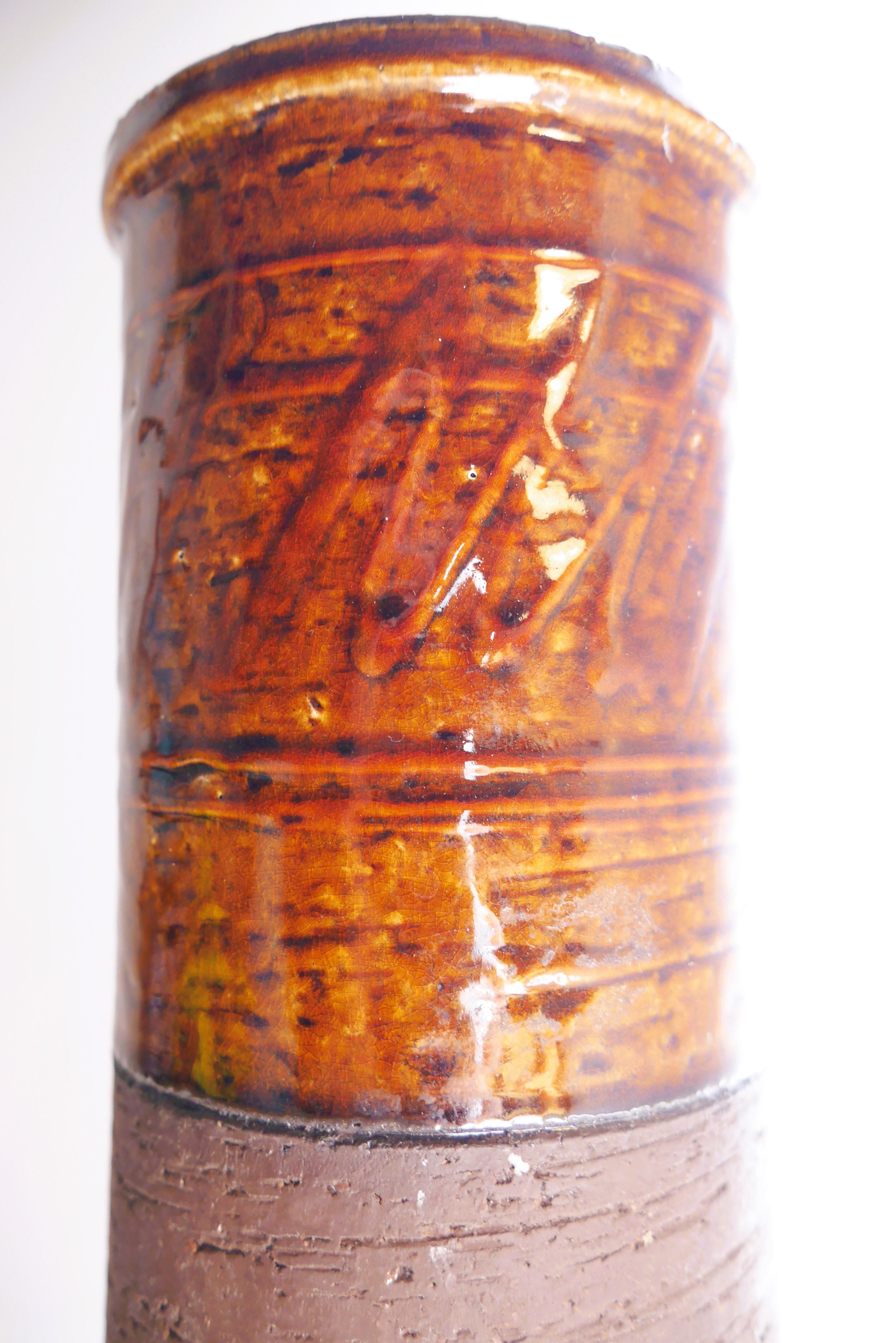 Peint à la main Grand vase en céramique d'art brutal d'Inger Persson pour Rörstrand, Suède en vente